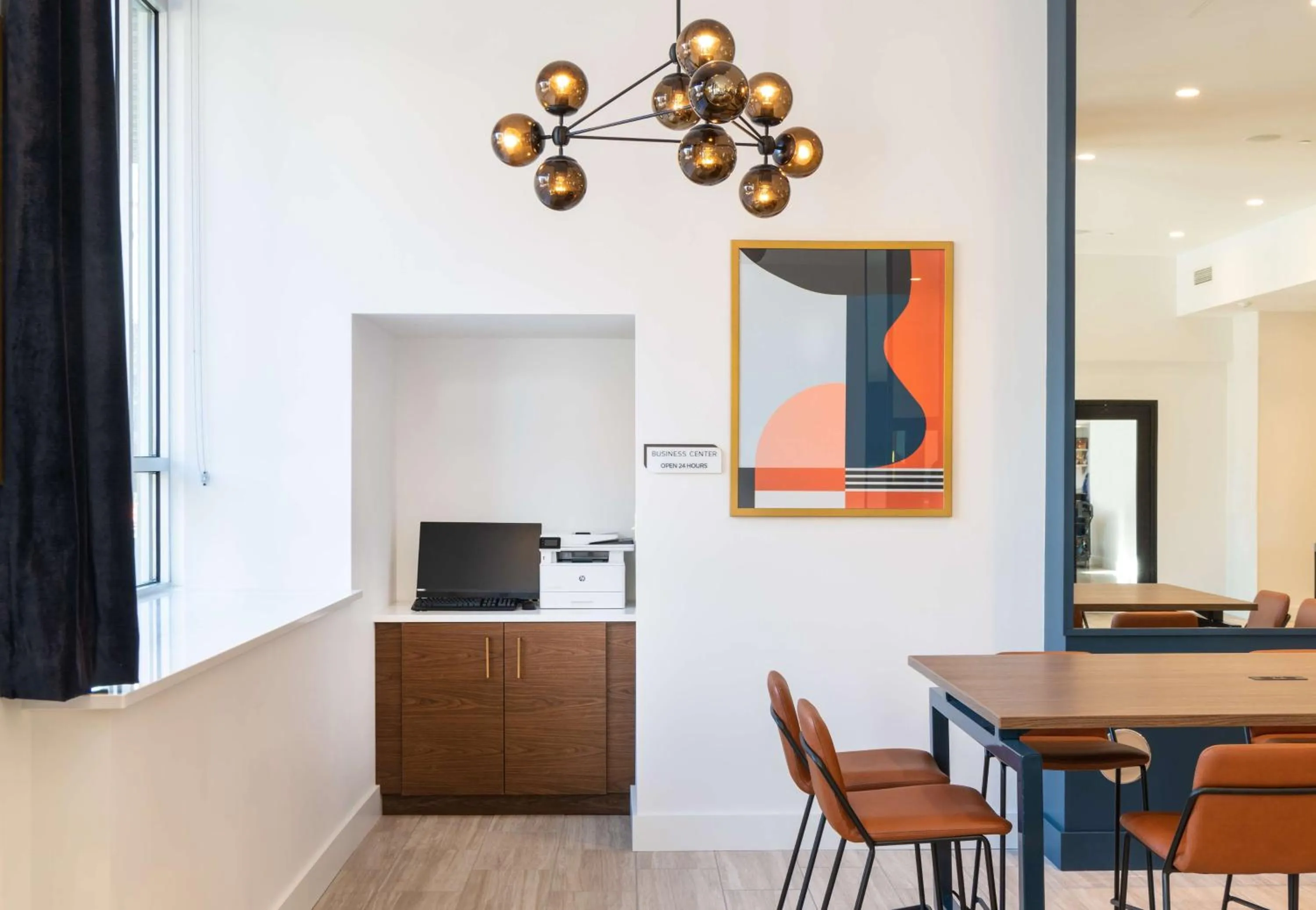 Business facilities in Hilton Garden Inn Flint Downtown