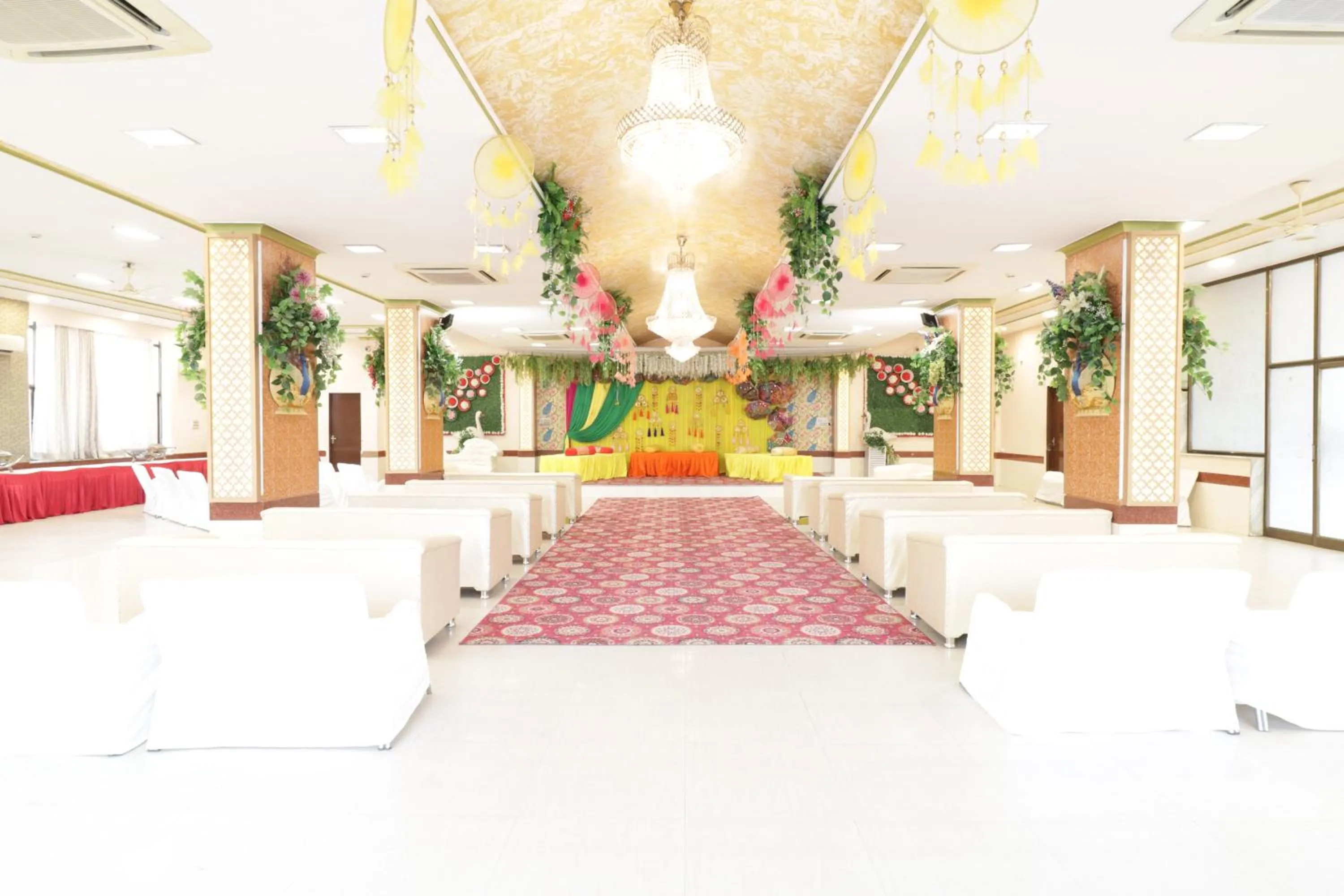 Banquet/Function facilities in Treebo New Rockwell Vivek Vihar
