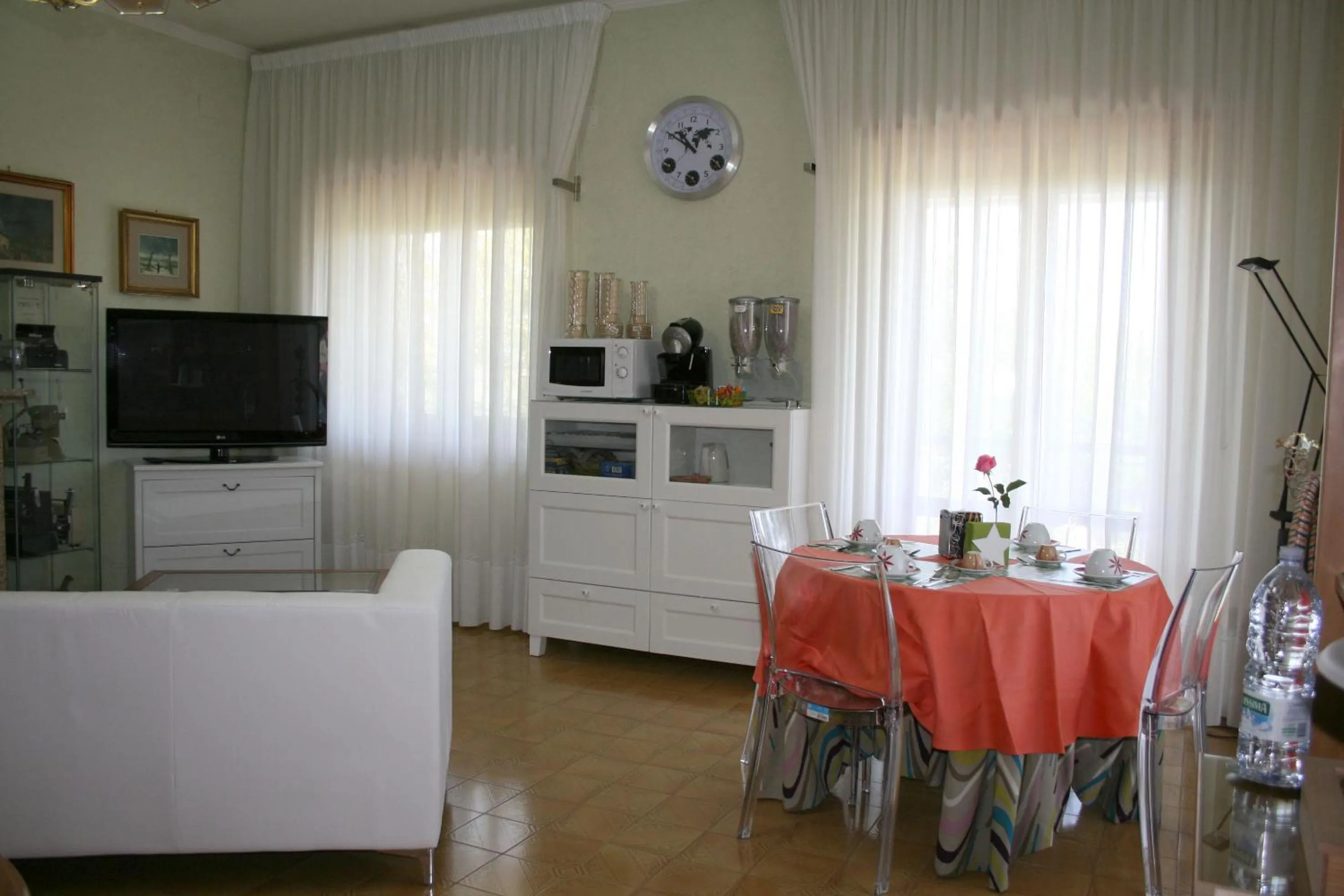 Dining area in A casa di Gianna B&B