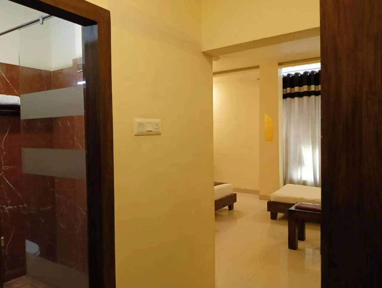 Bed in Hotel Zion Inn, Cantonment, Varanasi