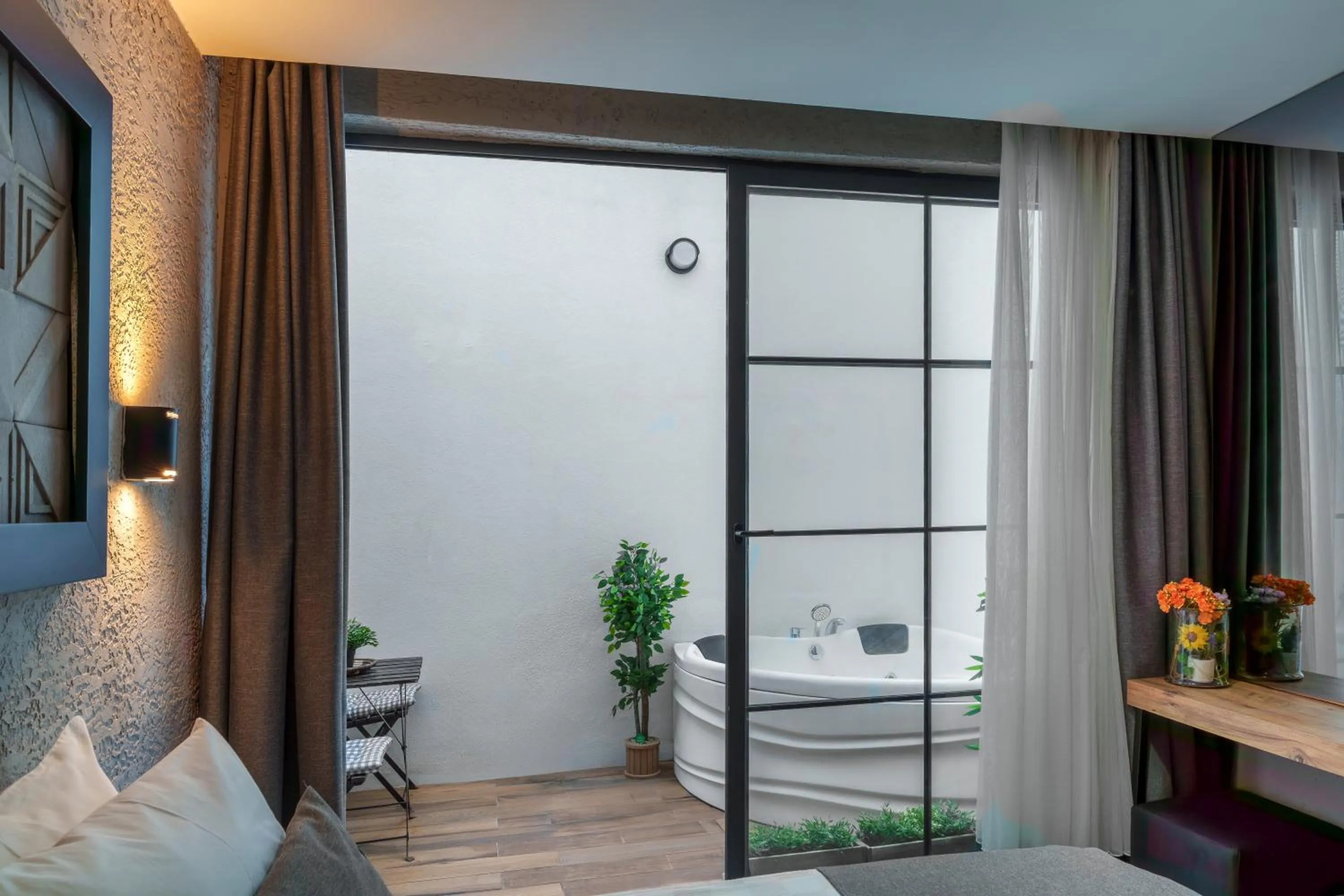 View (from property/room), Bed in Mielo Lara Hotel