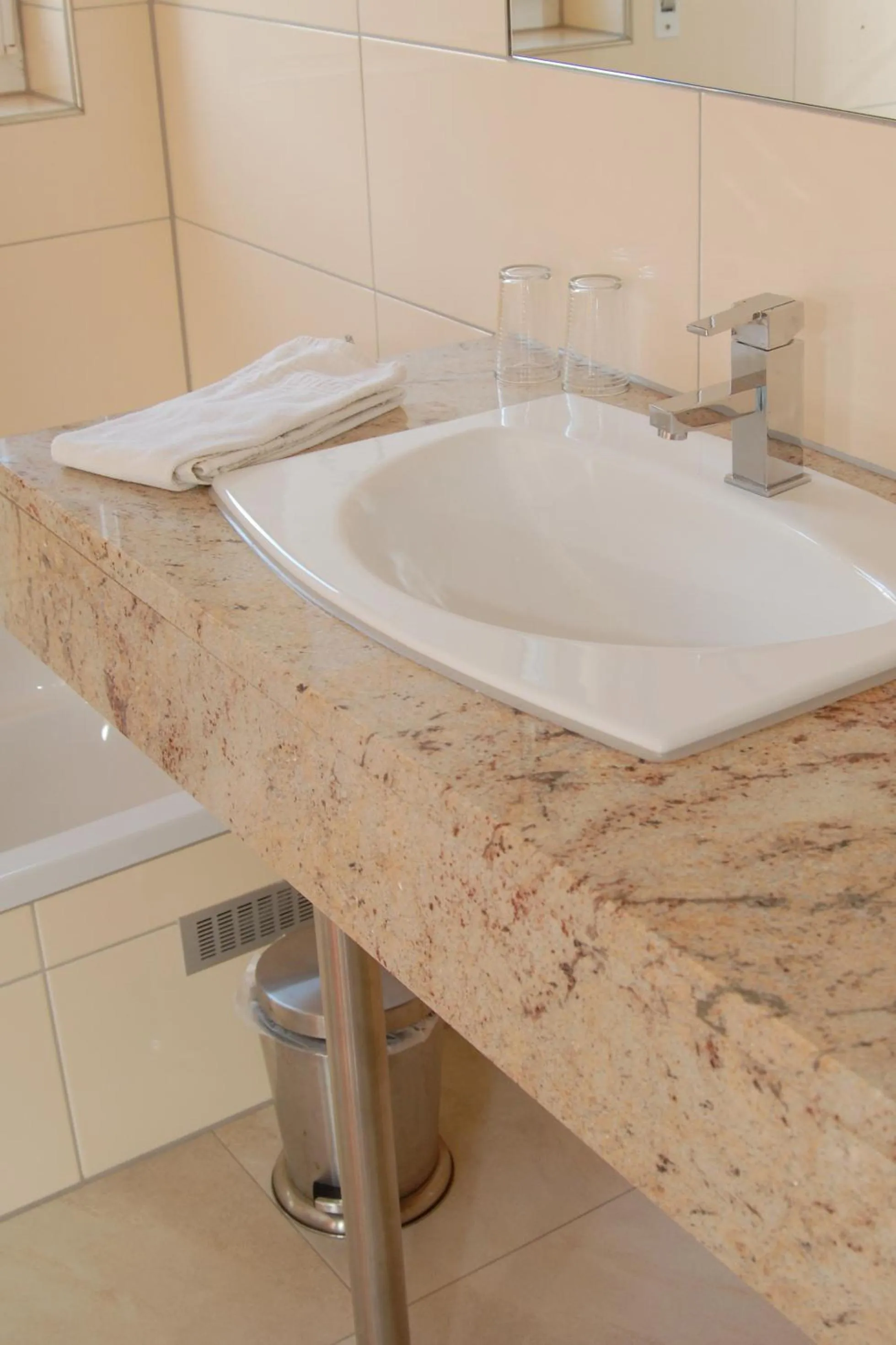 Bathroom in Hotel-Restaurant Laux