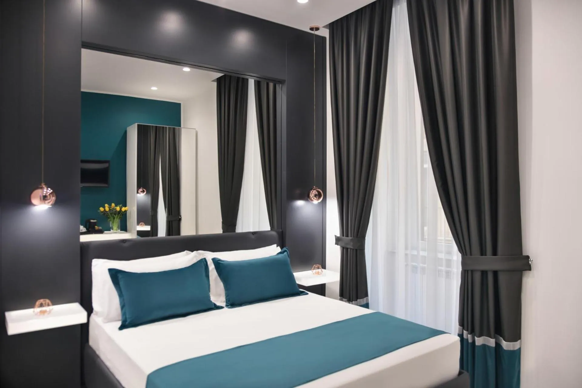 Bed in La Lepre Napoli