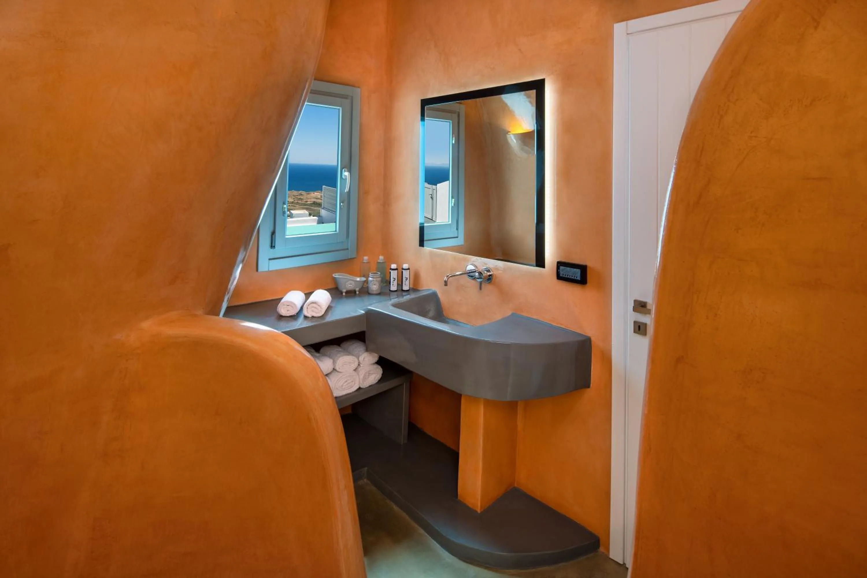 Bathroom in Siete Mares Luxury Suites