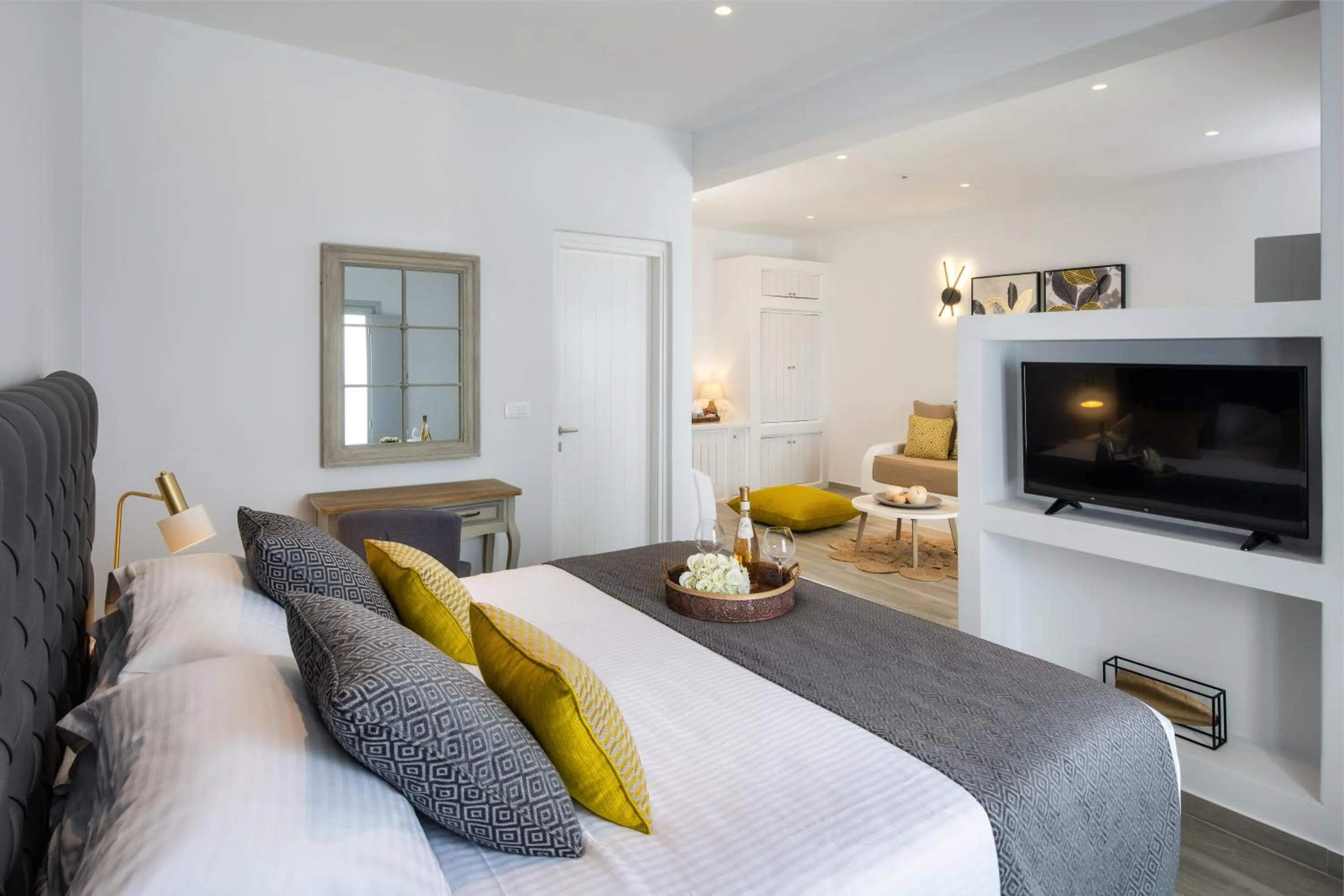 Bedroom, Bed in Siete Mares Luxury Suites