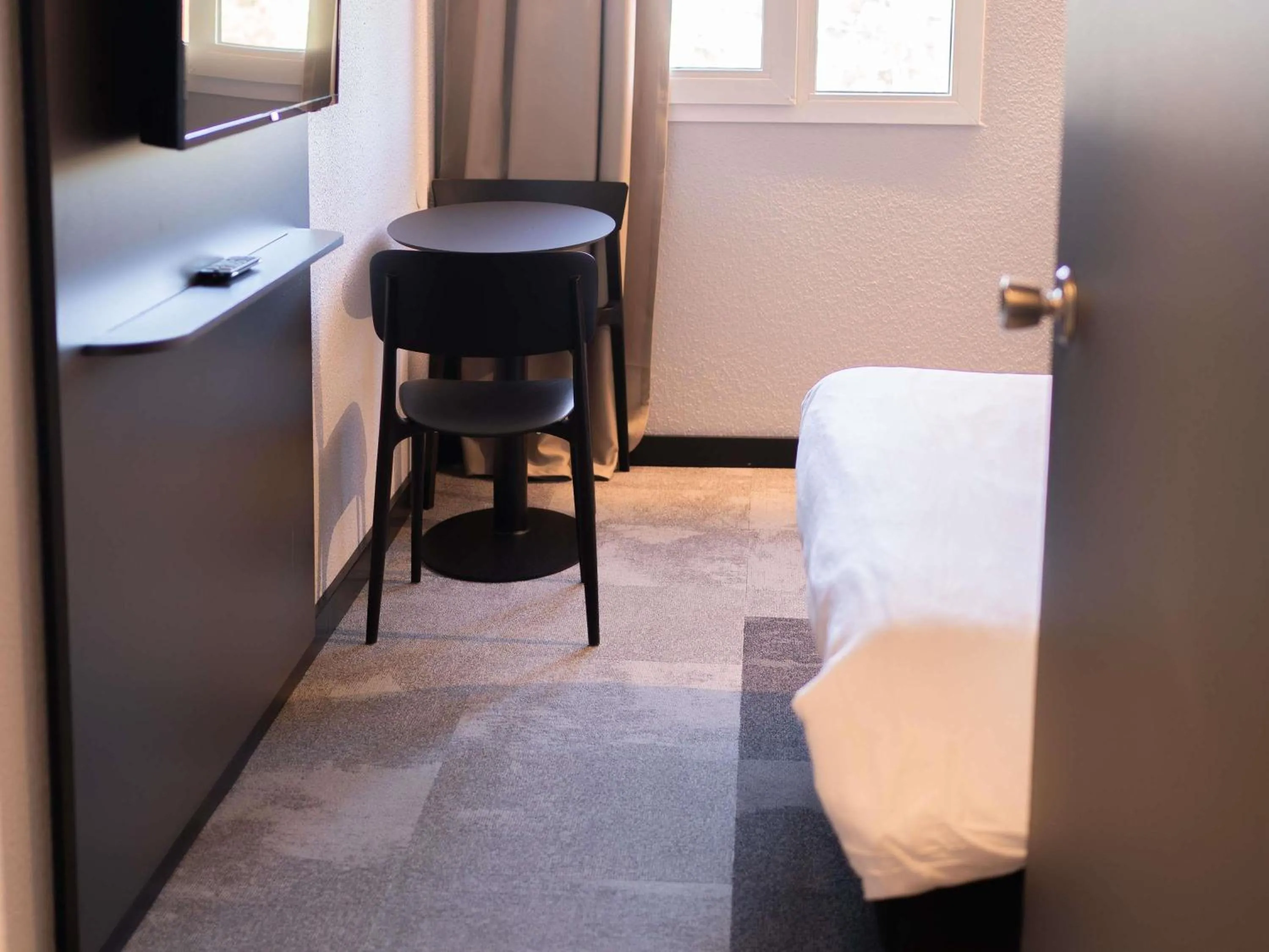 Bedroom, Bed in ibis Beziers Est Mediterranee A9/A75