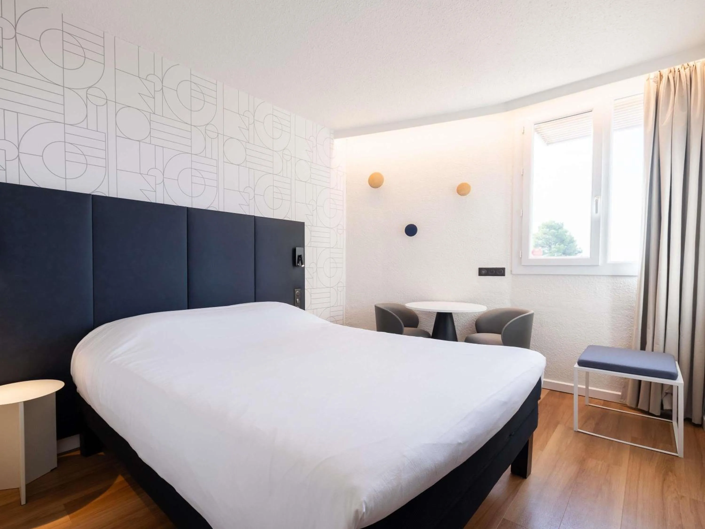 Bedroom, Bed in ibis Beziers Est Mediterranee A9/A75