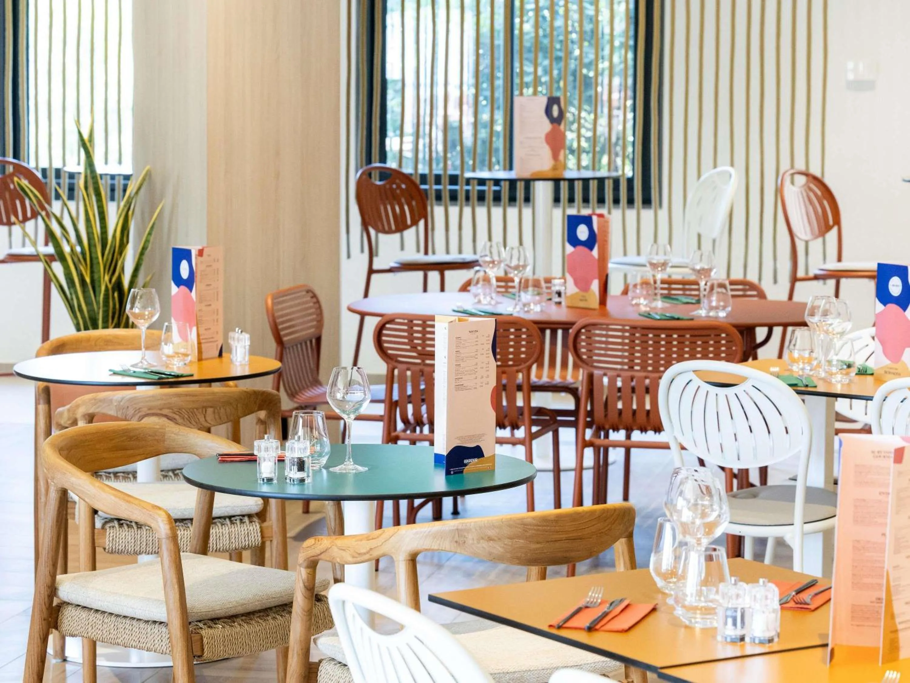 Restaurant/places to eat in ibis Beziers Est Mediterranee A9/A75