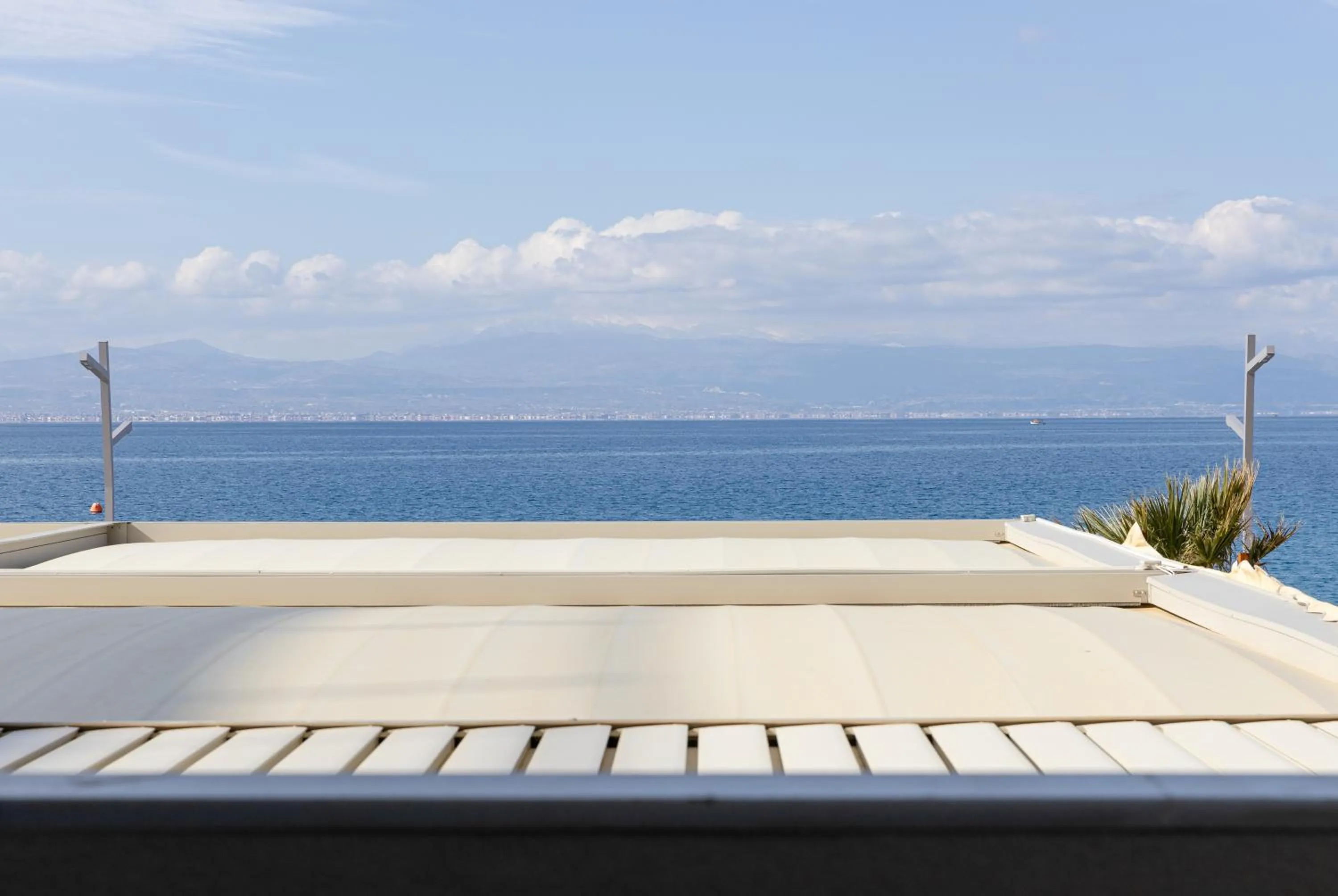 Sea view in Plaza Hotel