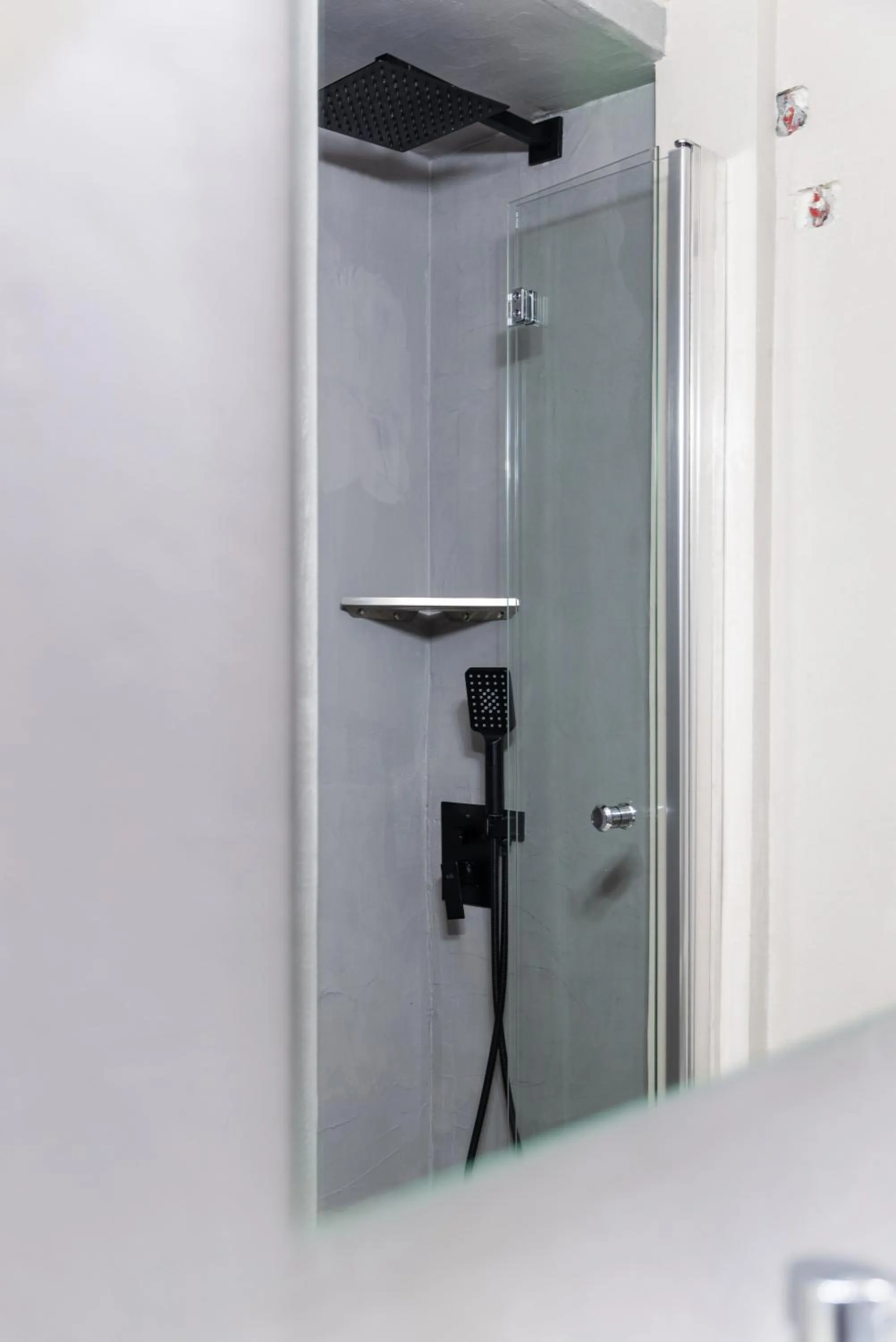 Bathroom in Plaza Hotel