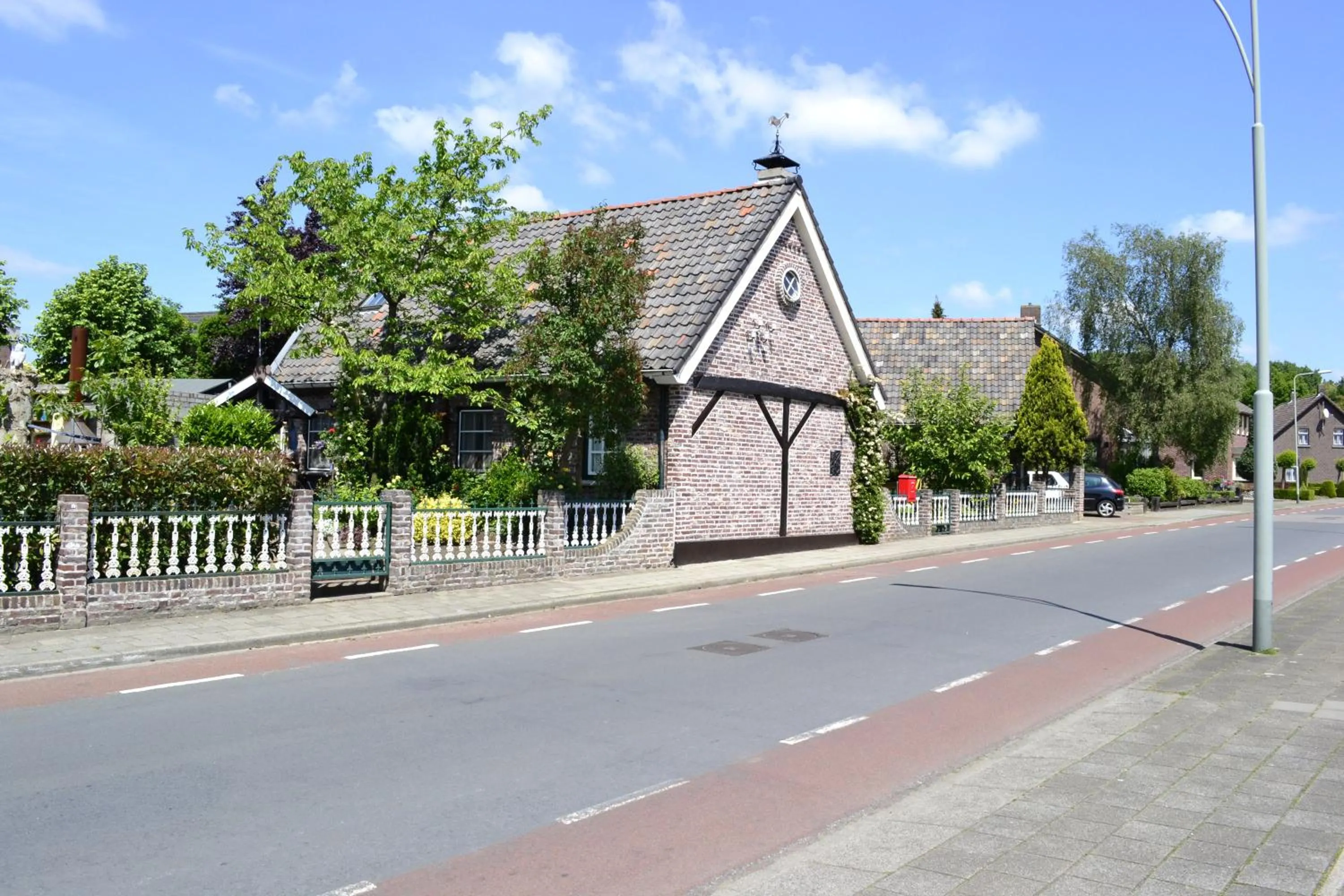 Facade/entrance, Property Building in Pension Neske