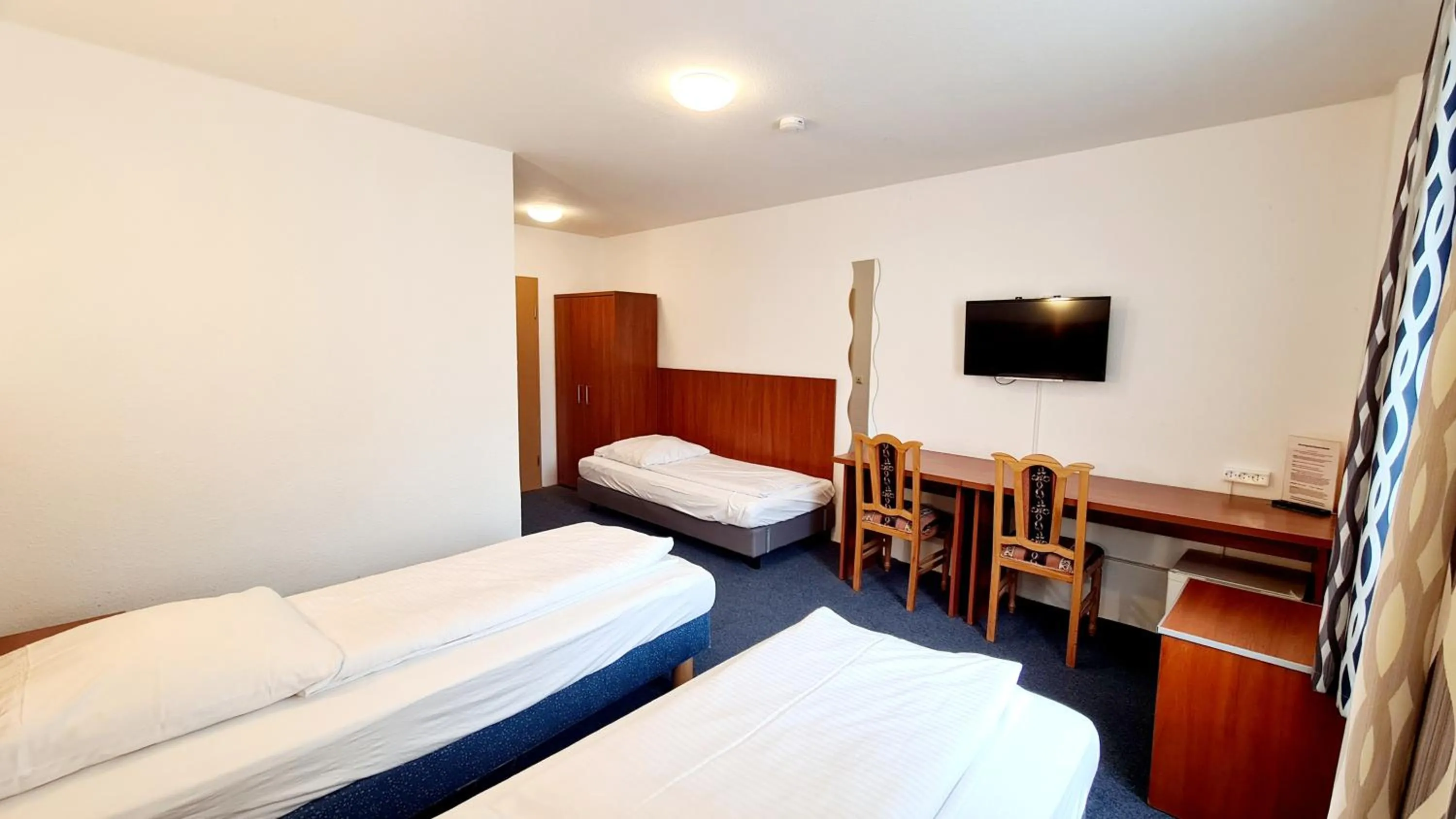 Bed in Hotel Zentrum