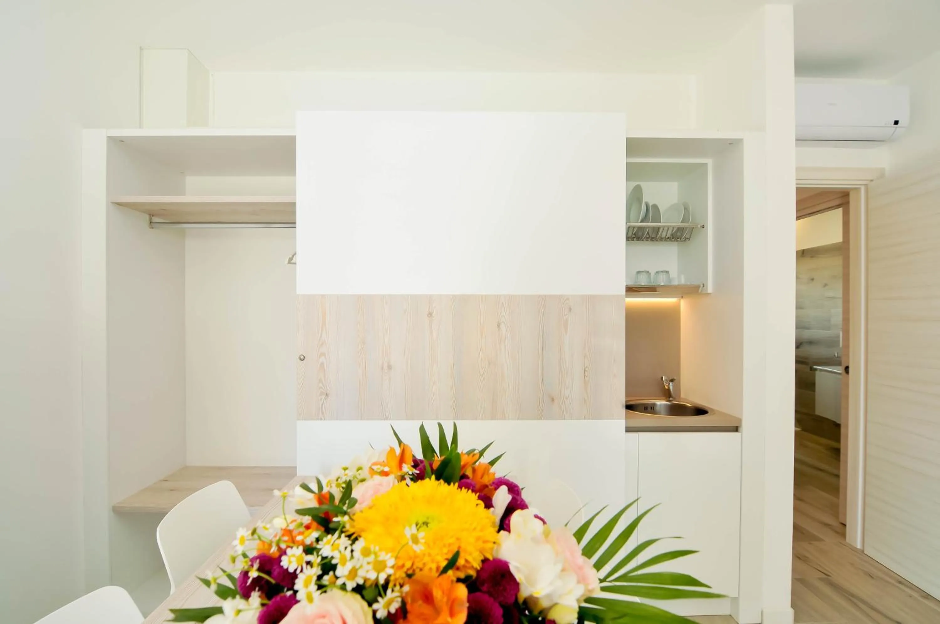 Kitchen or kitchenette in Marina Suites & Apartments 4 stelle S