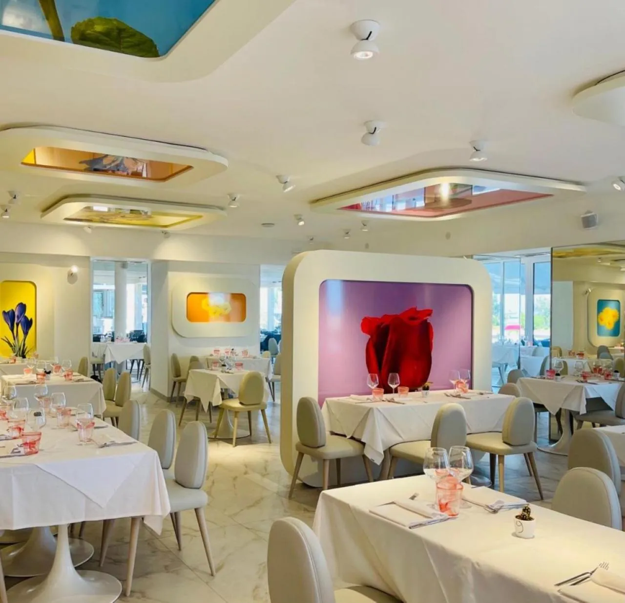 Restaurant/places to eat in Marina Suites & Apartments 4 stelle S