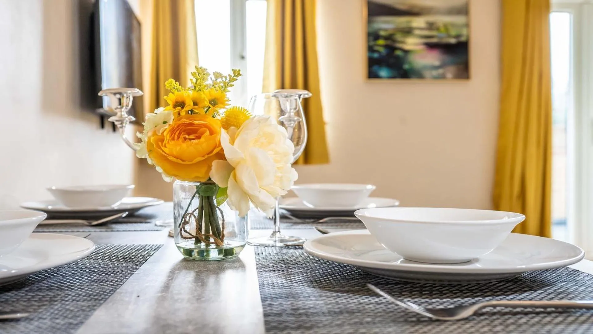 Dining area in Queen Anne's Home