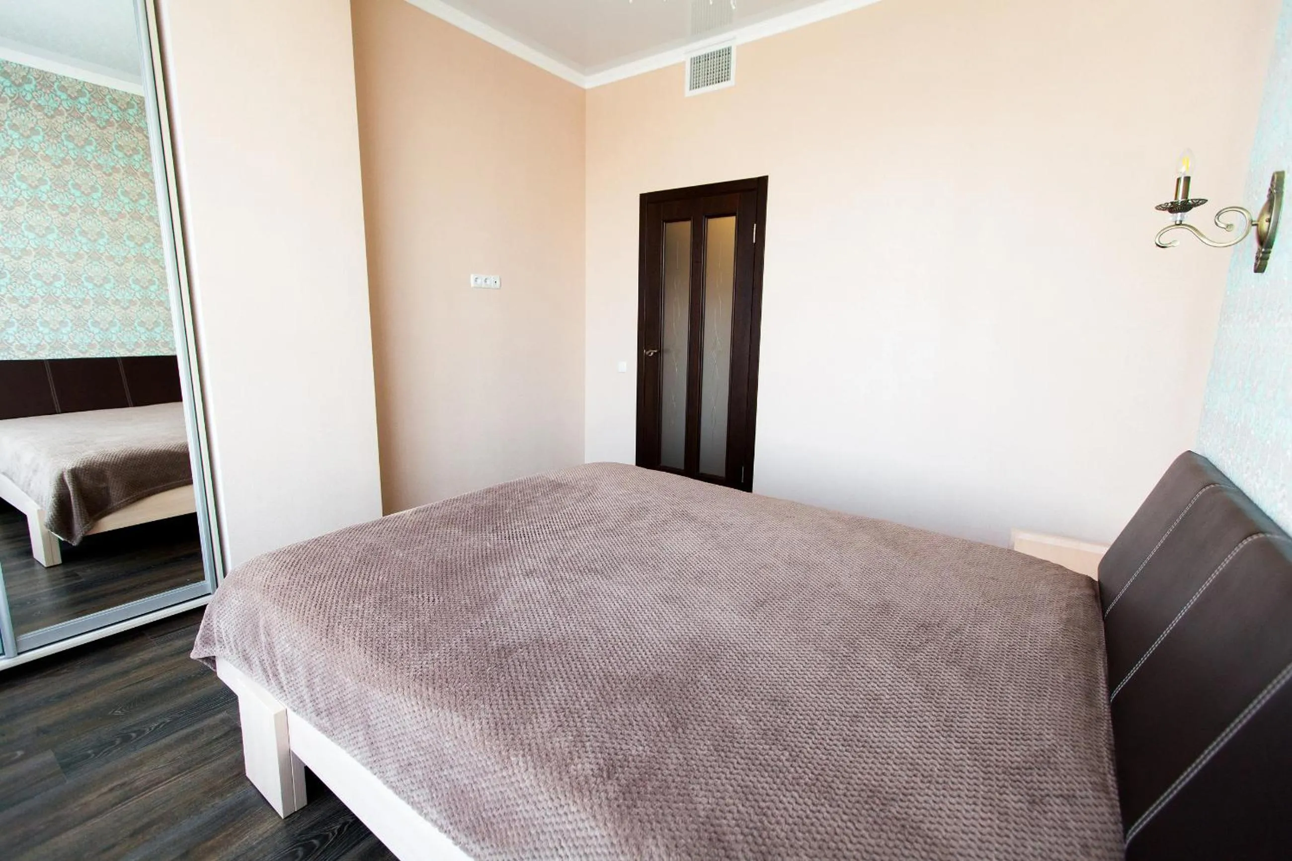 Bed in Sun City Apart Hotel