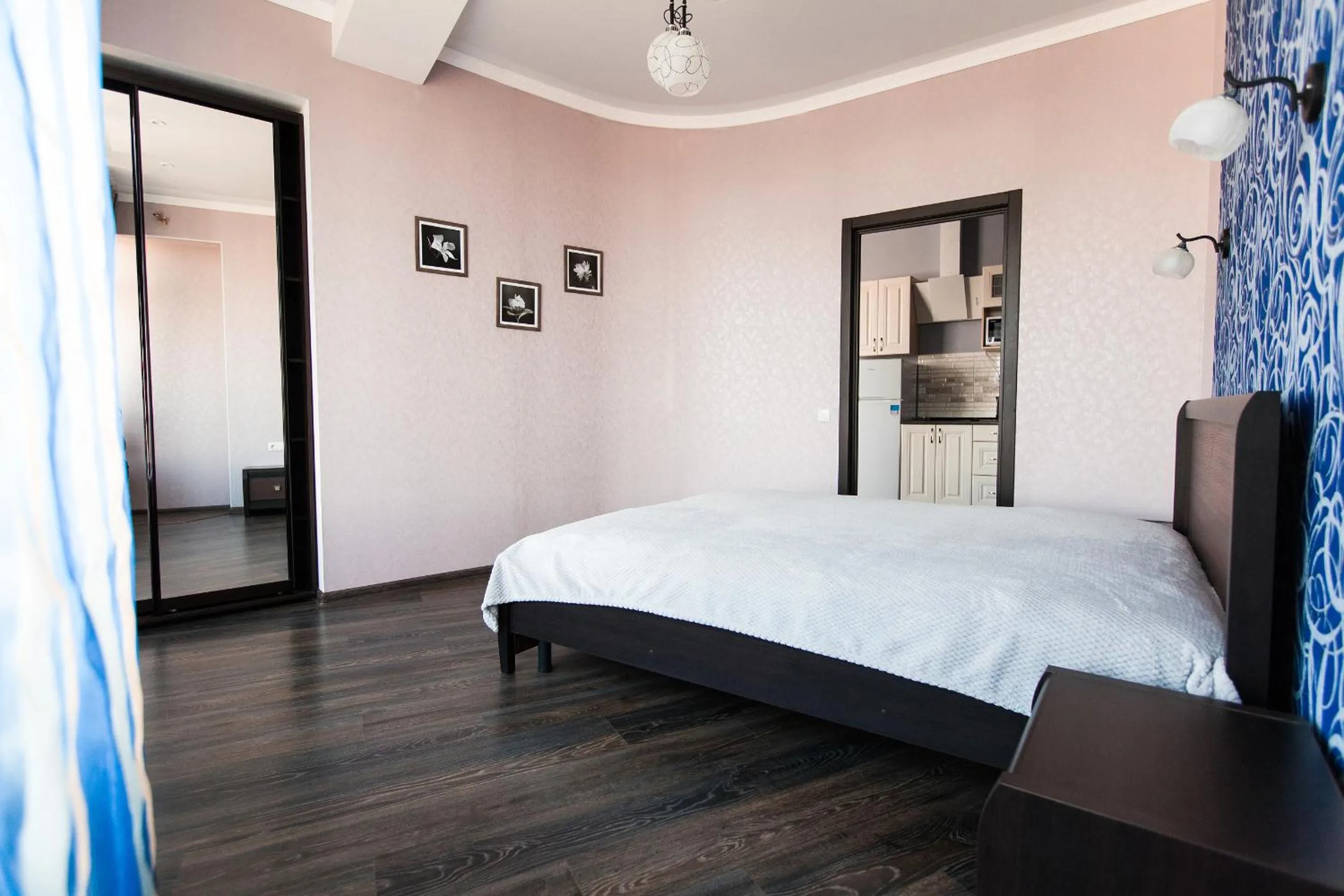Bed in Sun City Apart Hotel