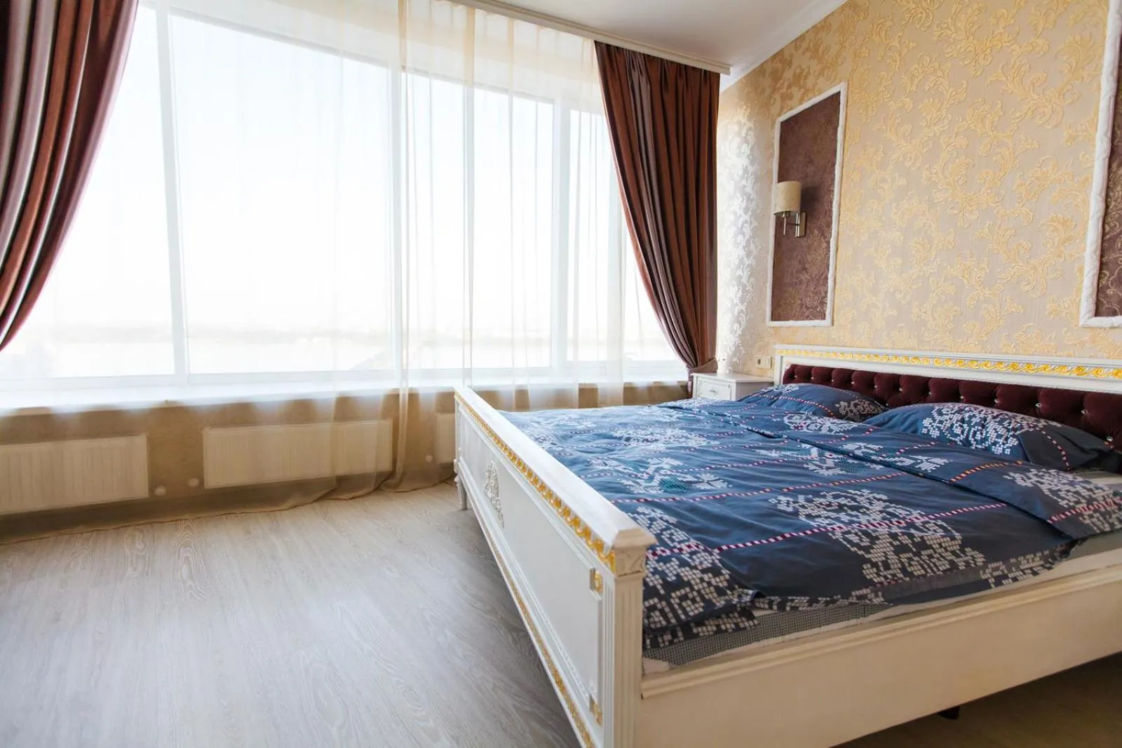 Bed in Sun City Apart Hotel