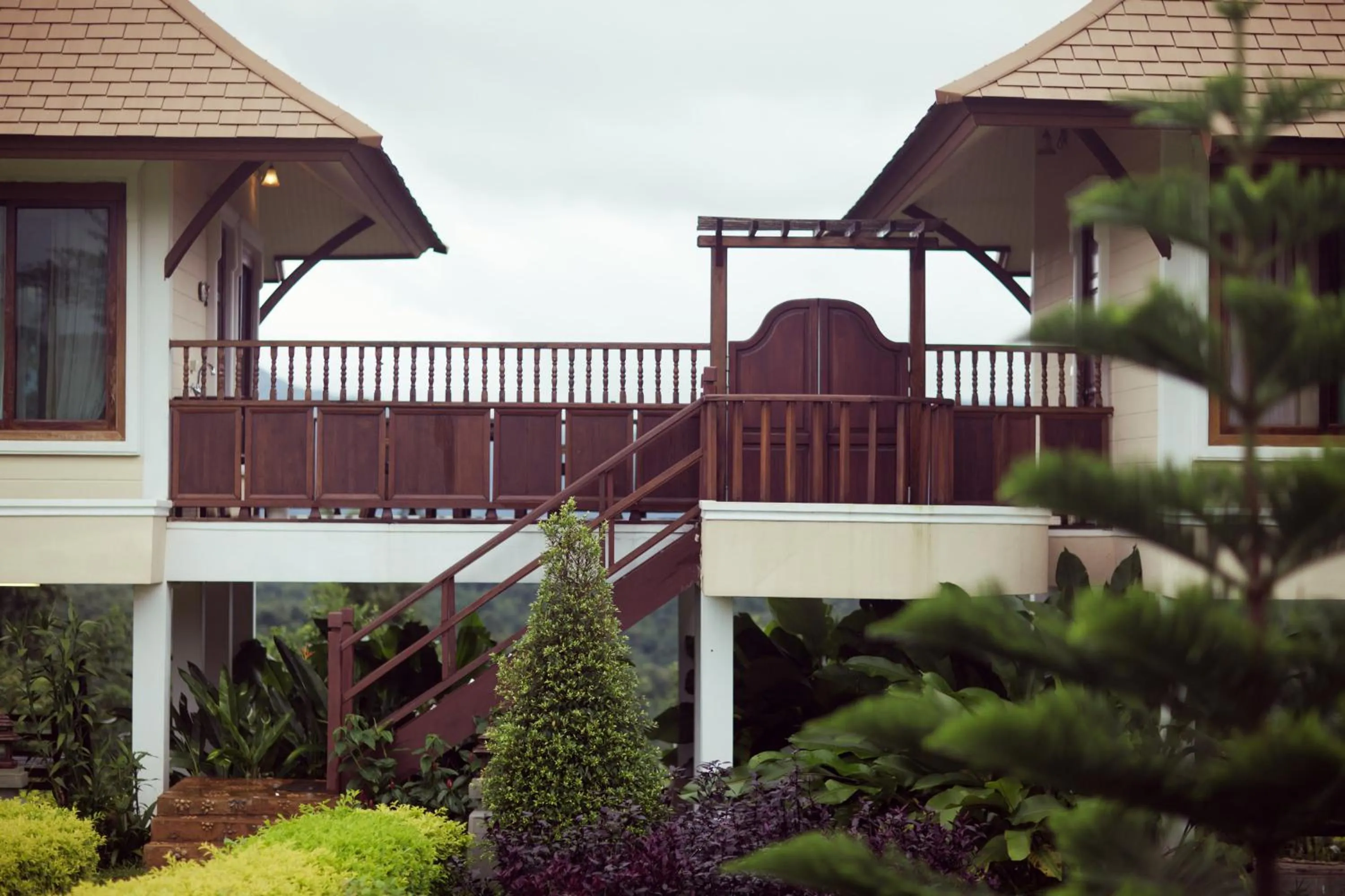 Property building in Sabaidee Valley