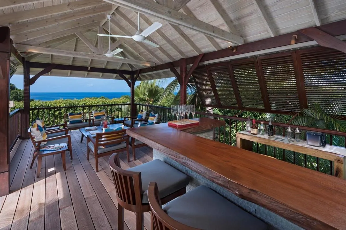 Restaurant/places to eat in Tom Tom by Blue Sky Luxury