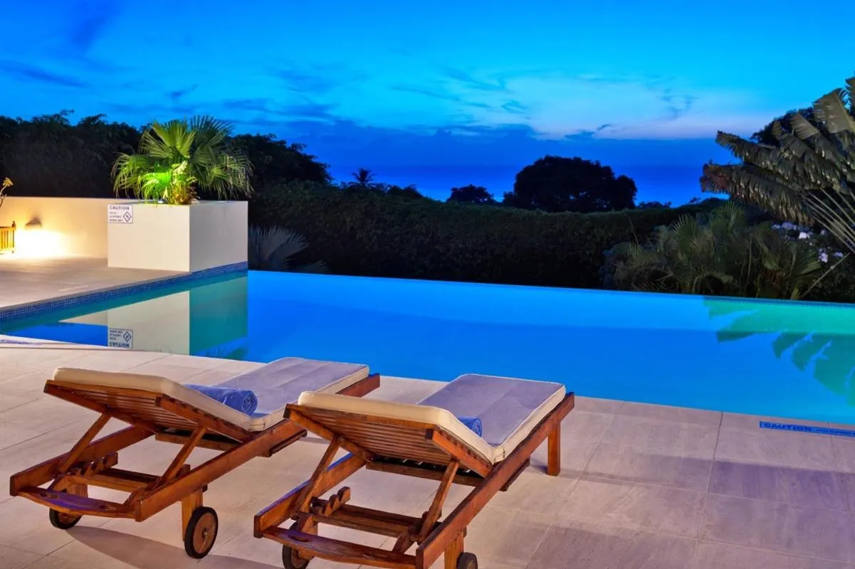 Swimming pool in Tom Tom by Blue Sky Luxury
