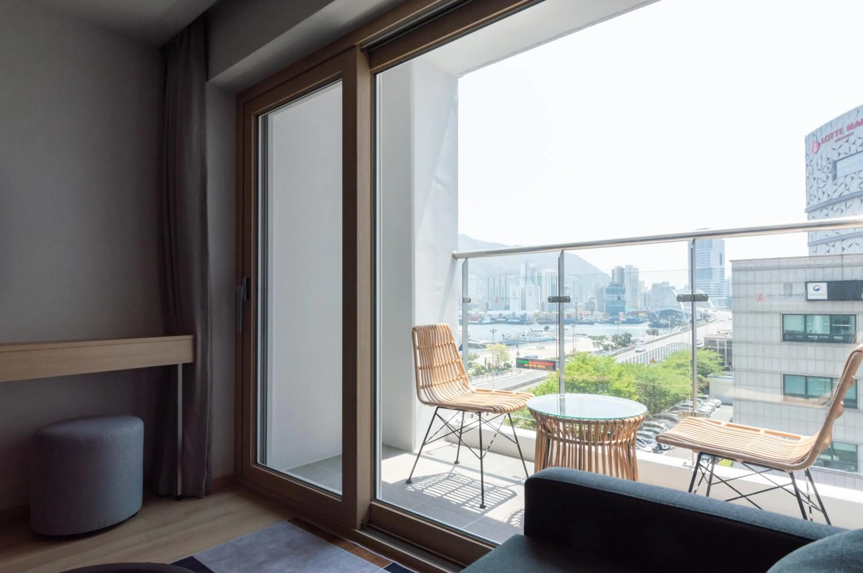 Connect Busan Hotel & Residence