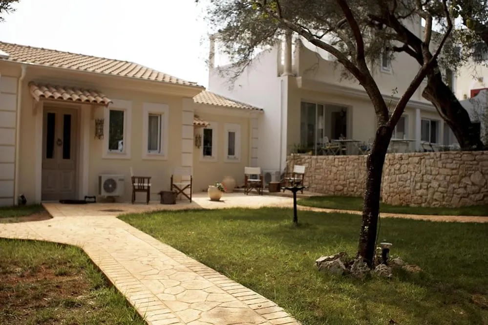 Property building in Castello Di Vista with Pool and Starlink Wifi