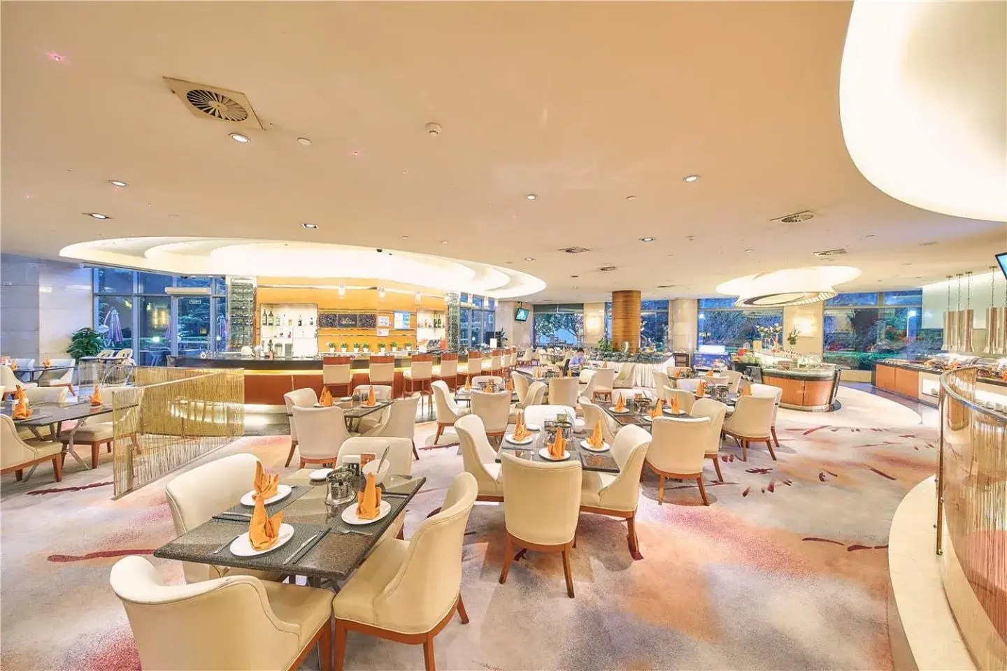 Restaurant/places to eat in Parkview Hotel Restaurant/places to eat in Parkview Hotel