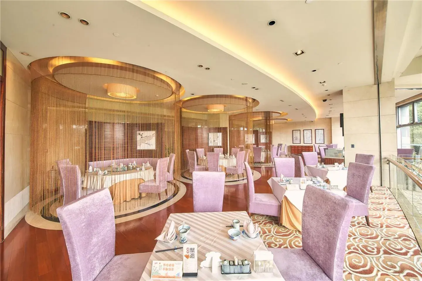 Restaurant/places to eat in Parkview Hotel Restaurant/places to eat in Parkview Hotel