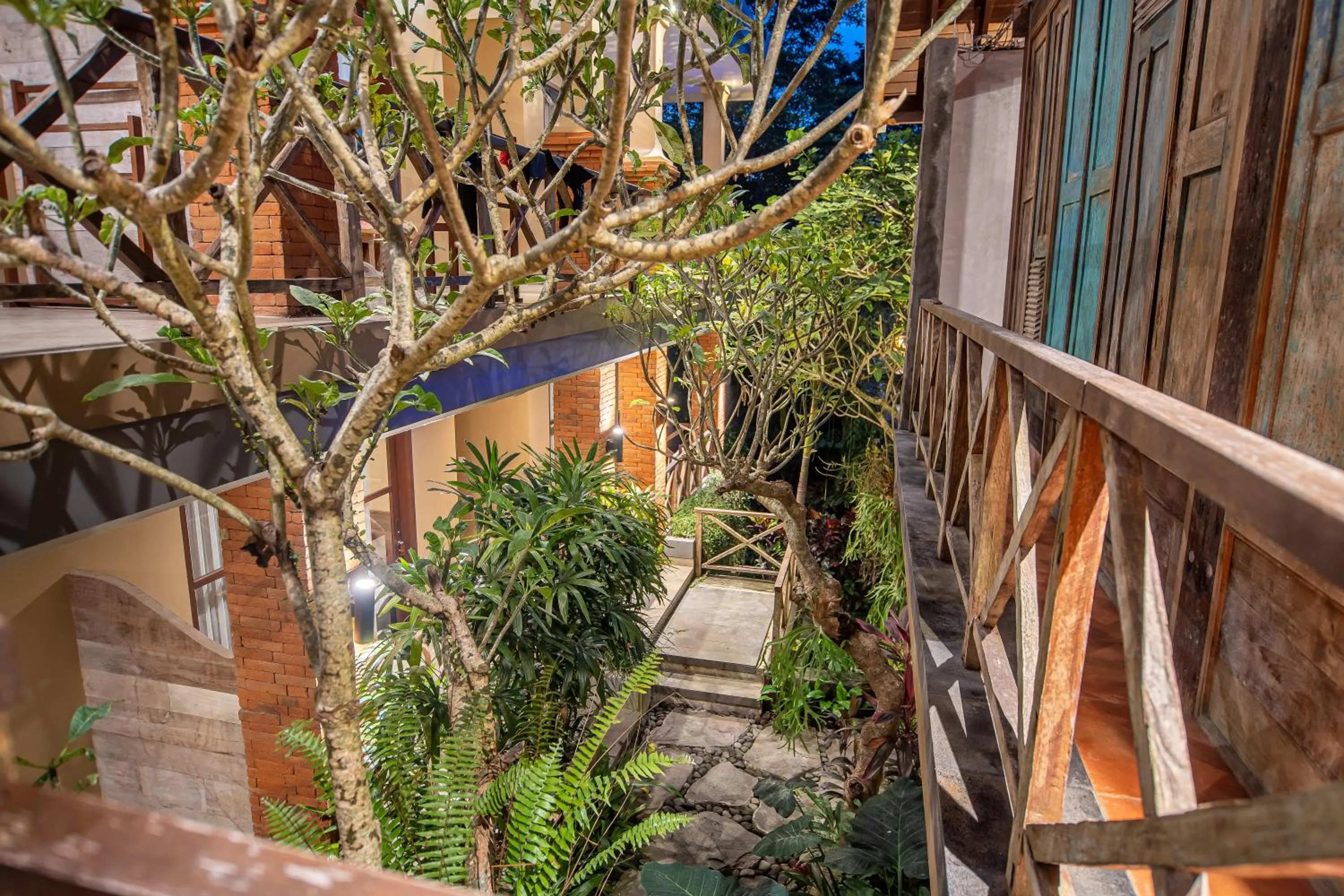 Property building in Merak Village by Prasi