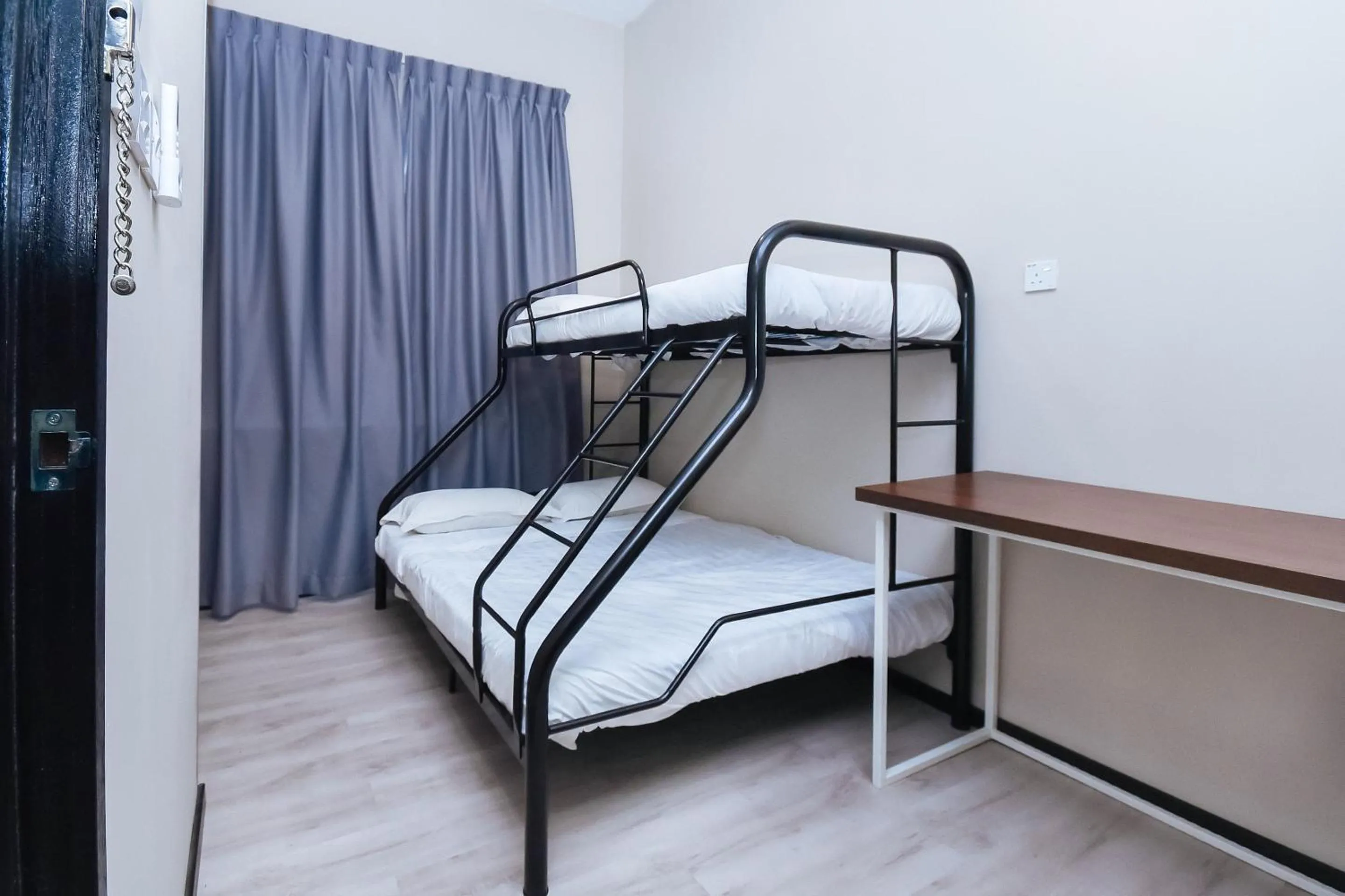 Bedroom, Bed in Hotel O Lm Residence