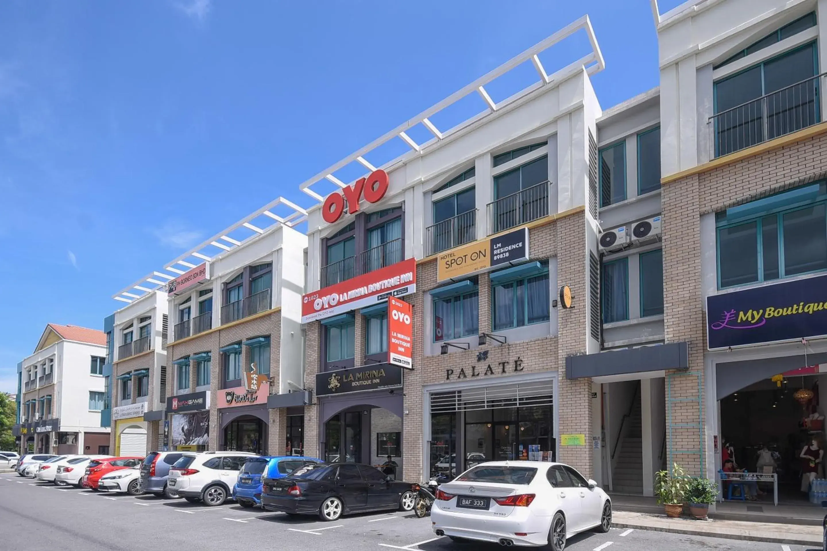 Facade/entrance in Hotel O Lm Residence Facade/entrance in Hotel O Lm Residence