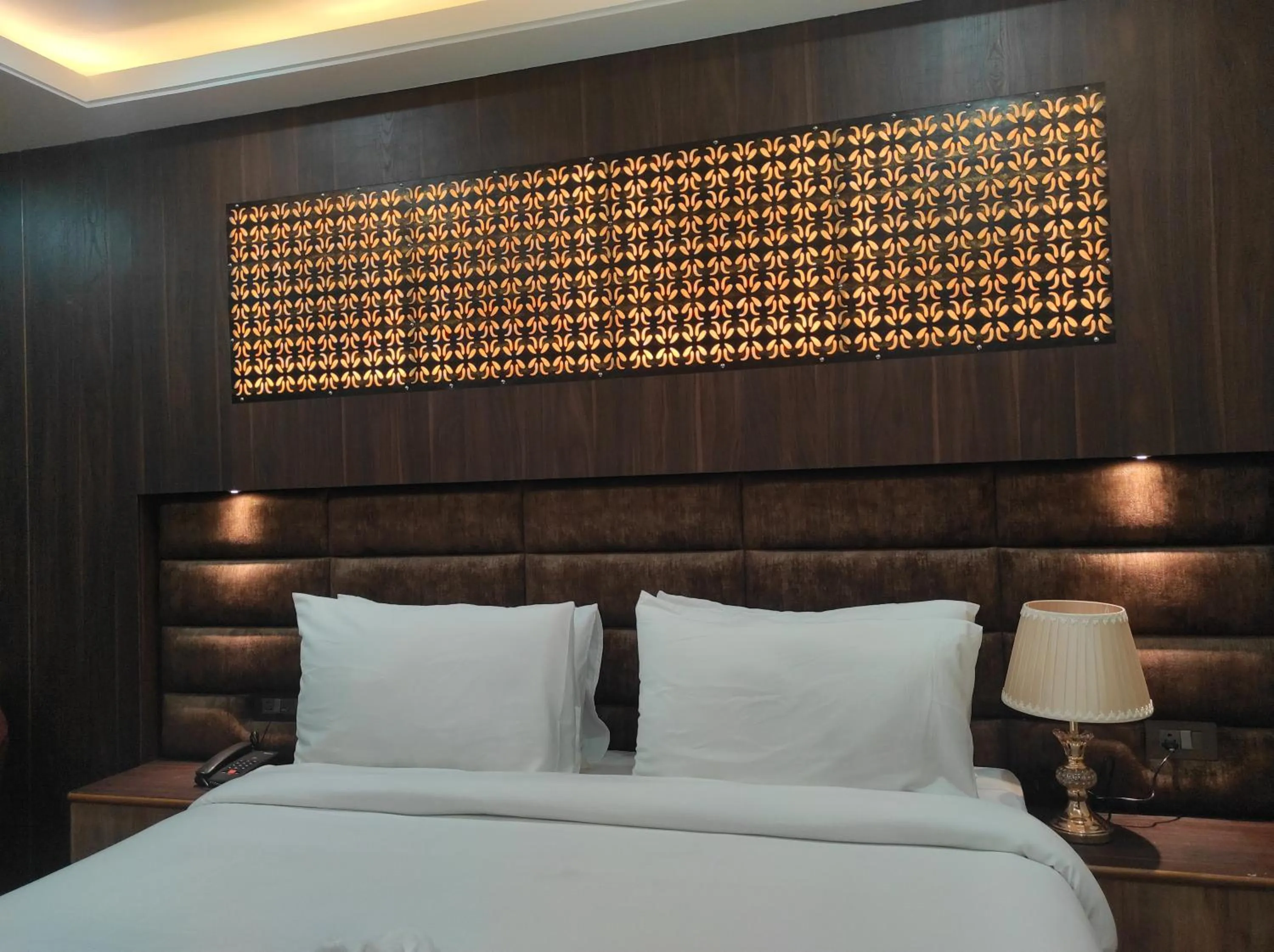 Bed in Hotel Aavas Inn