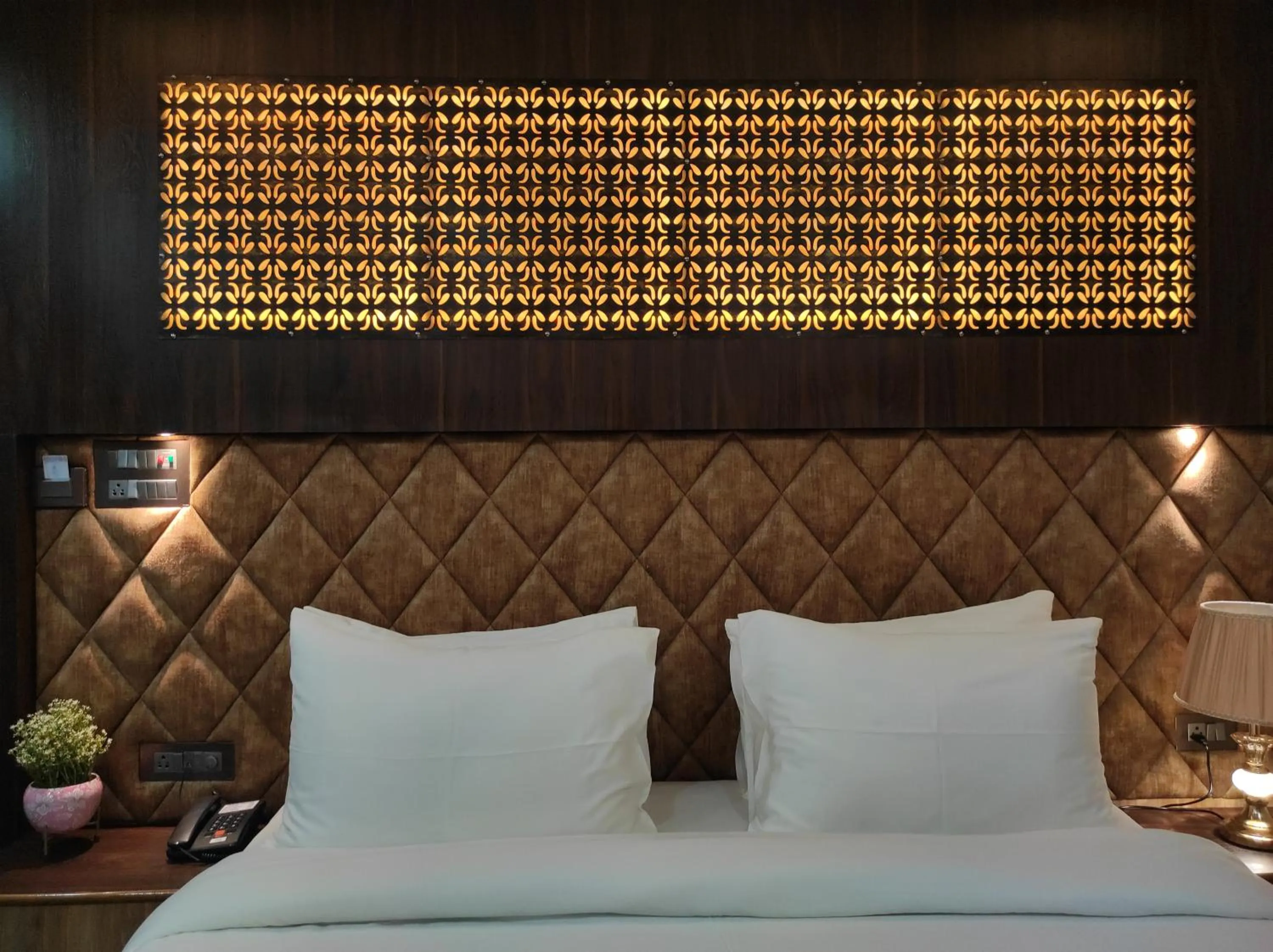 Bed in Hotel Aavas Inn