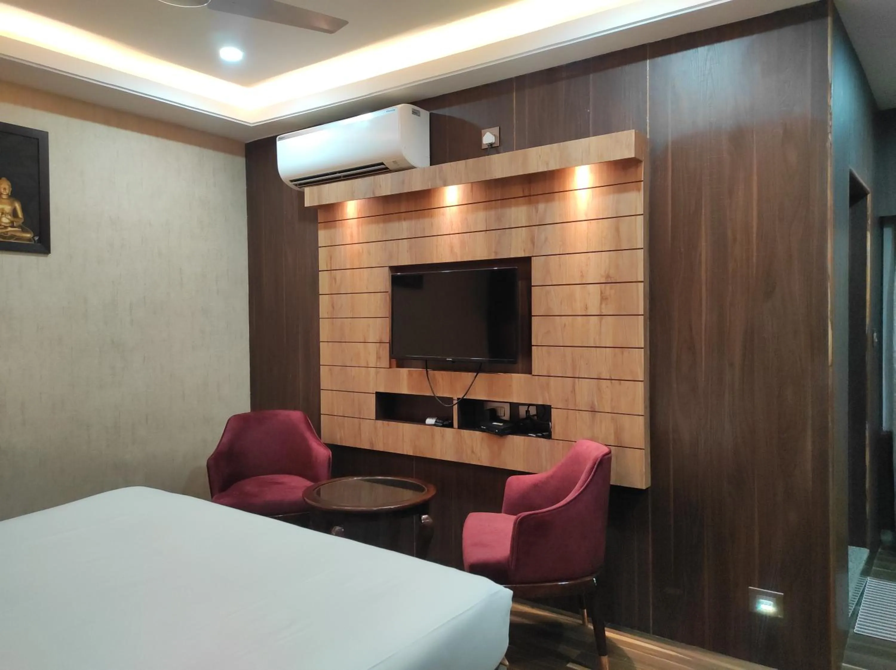 Bed in Hotel Aavas Inn