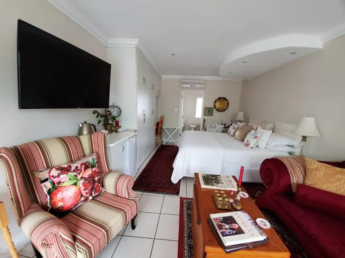 Bed in Gordon's Beach Lodge