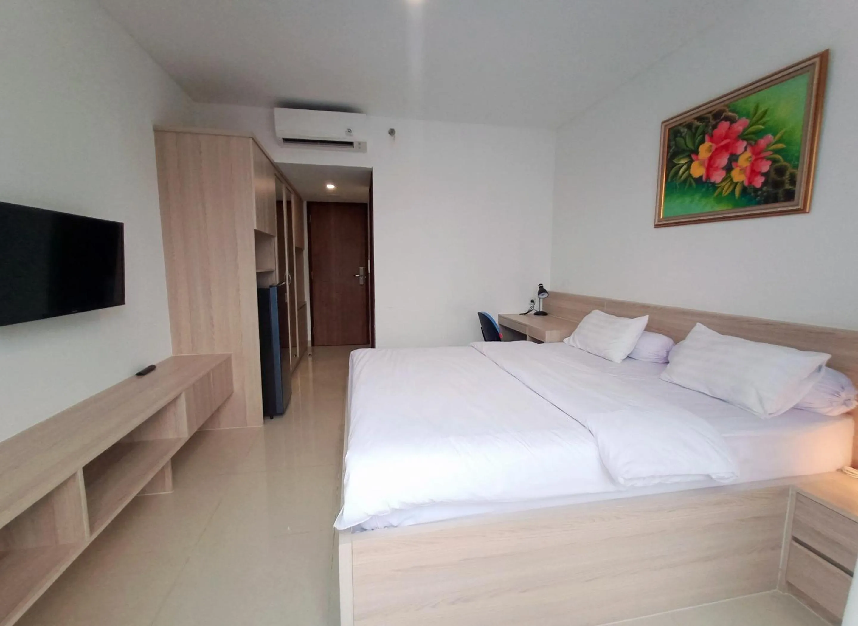 Bed in Mendjangan Mansion