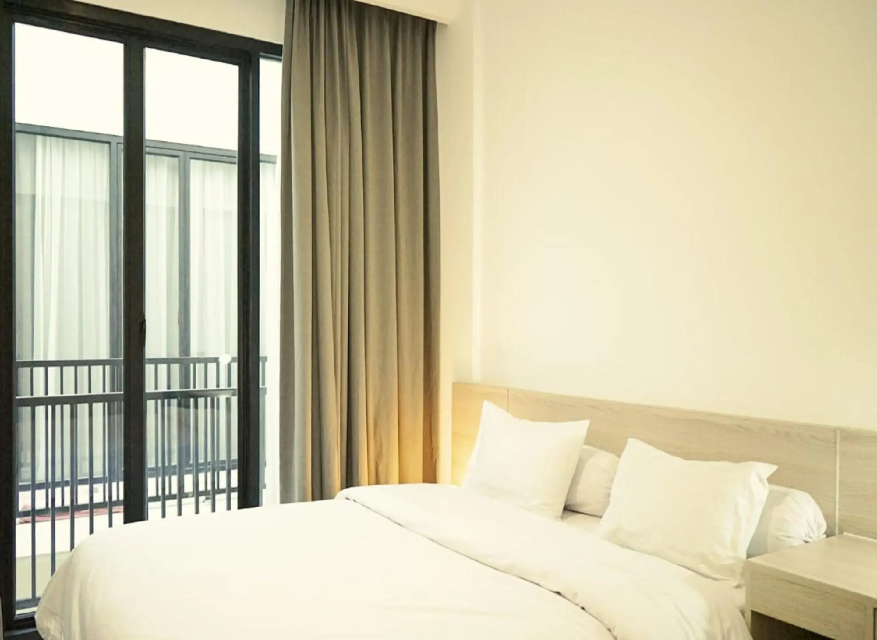 Bed in Mendjangan Mansion Bed in Mendjangan Mansion