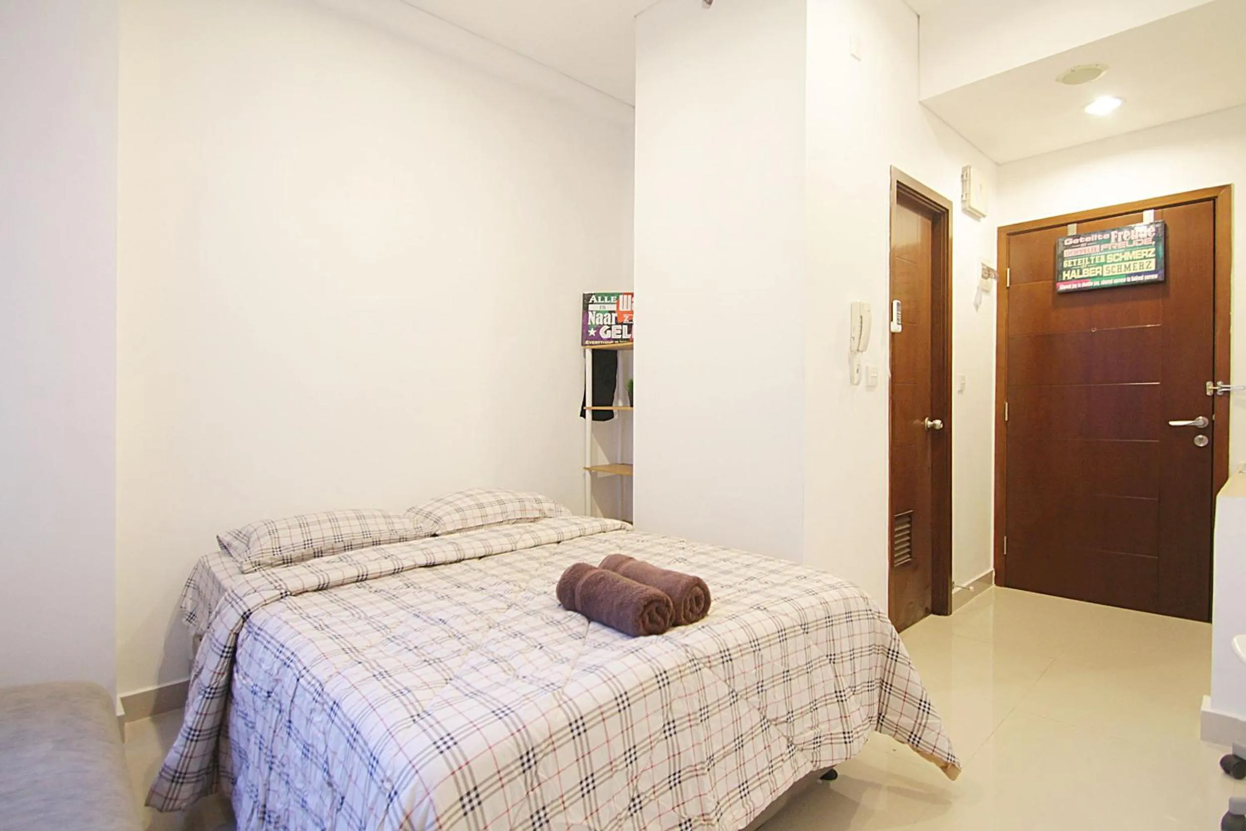 Bed in Apartemen Capitol Park Residence by Aparian