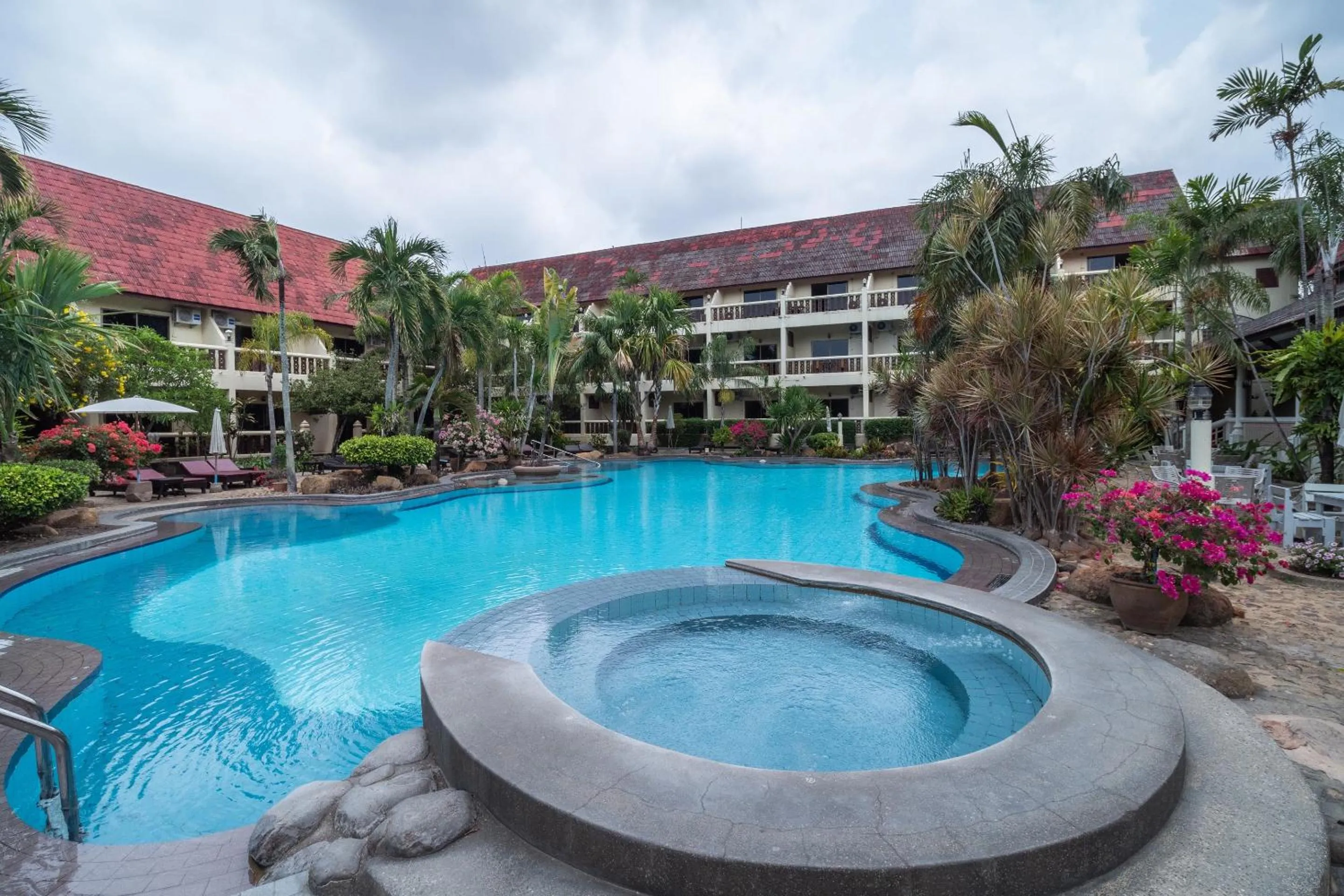 Swimming pool in Ban Nam Mao Resort