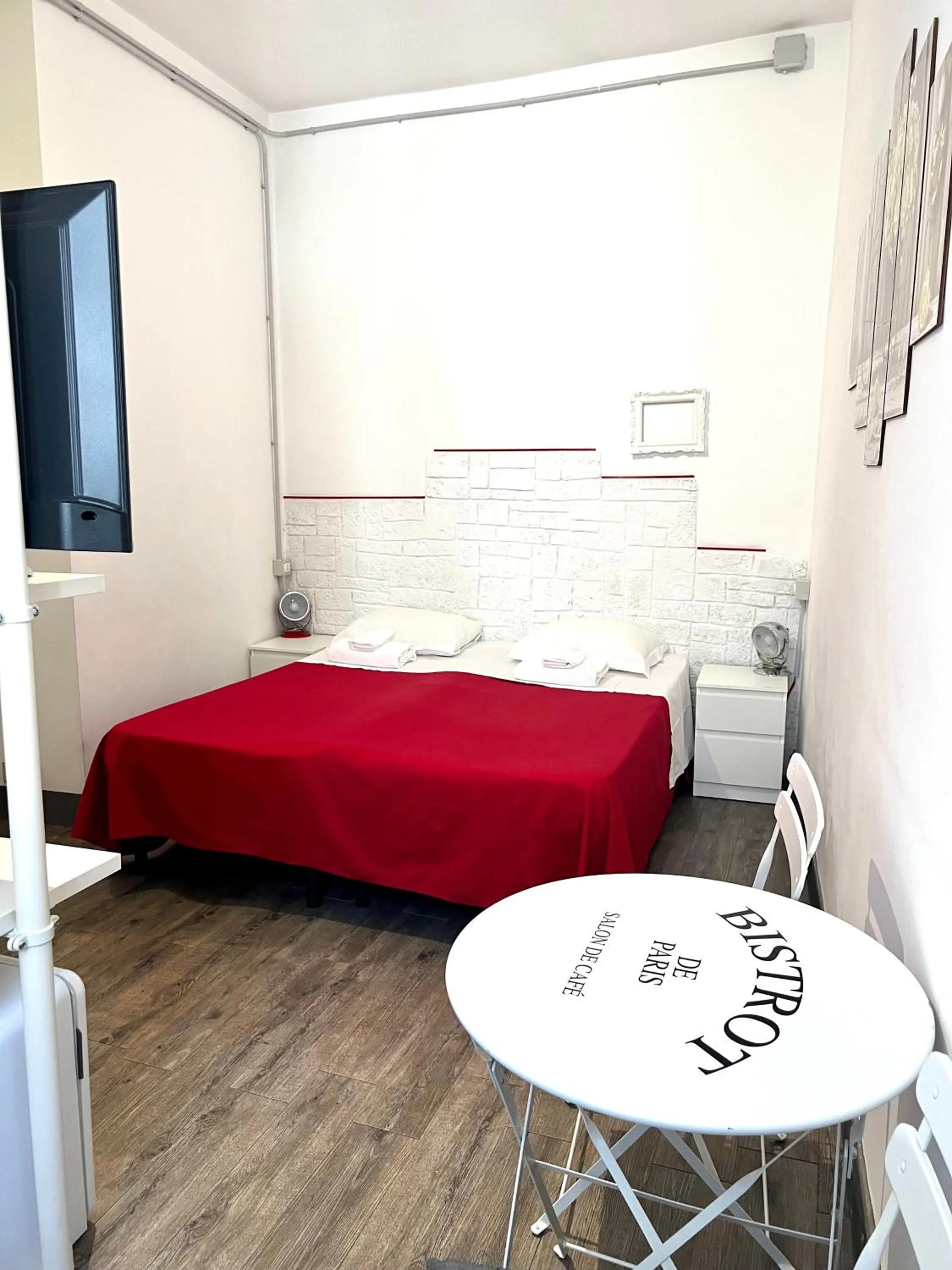 Bedroom, Bed in Relais Cola Di Rienzo