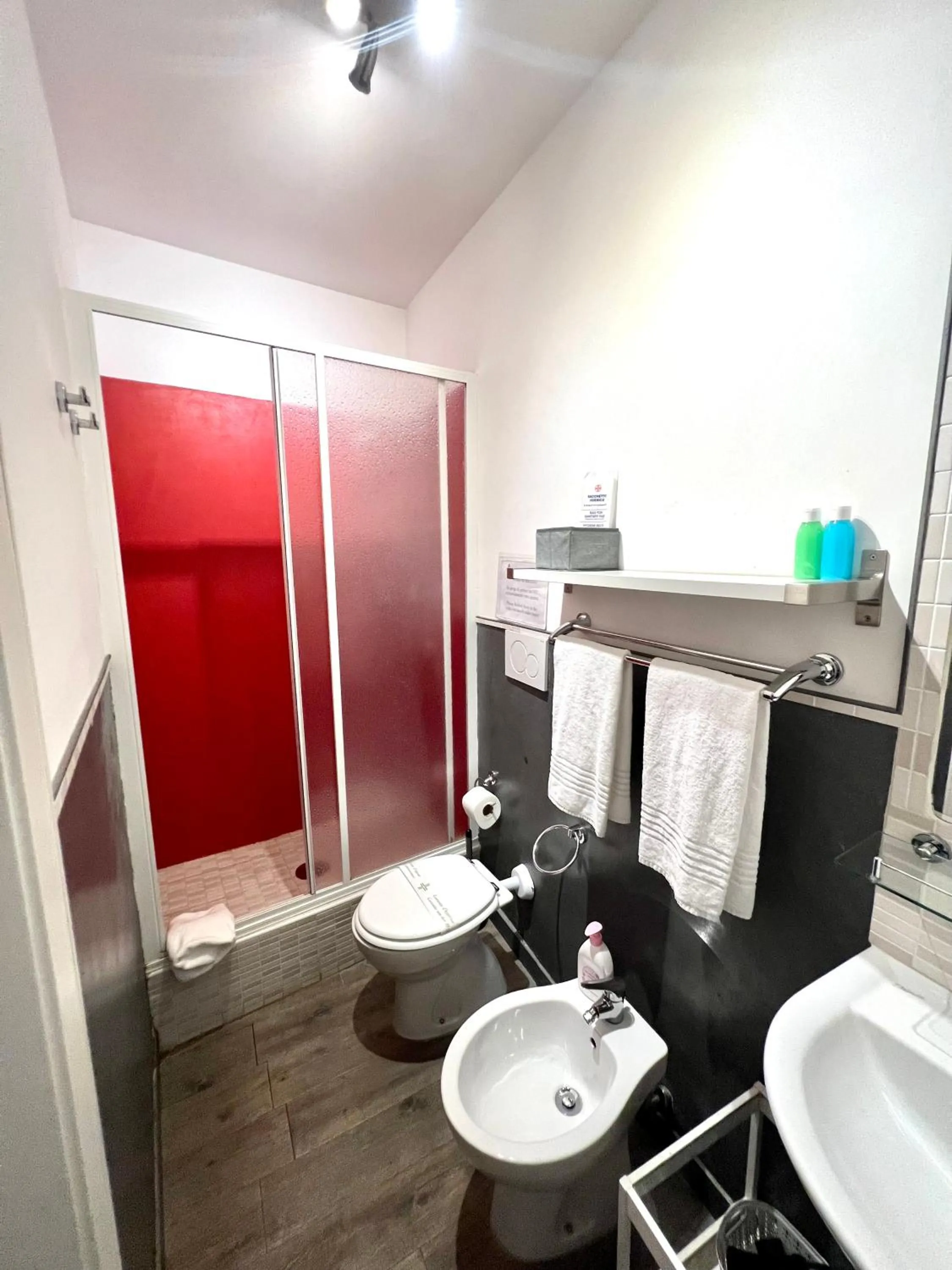 Bathroom in Relais Cola Di Rienzo