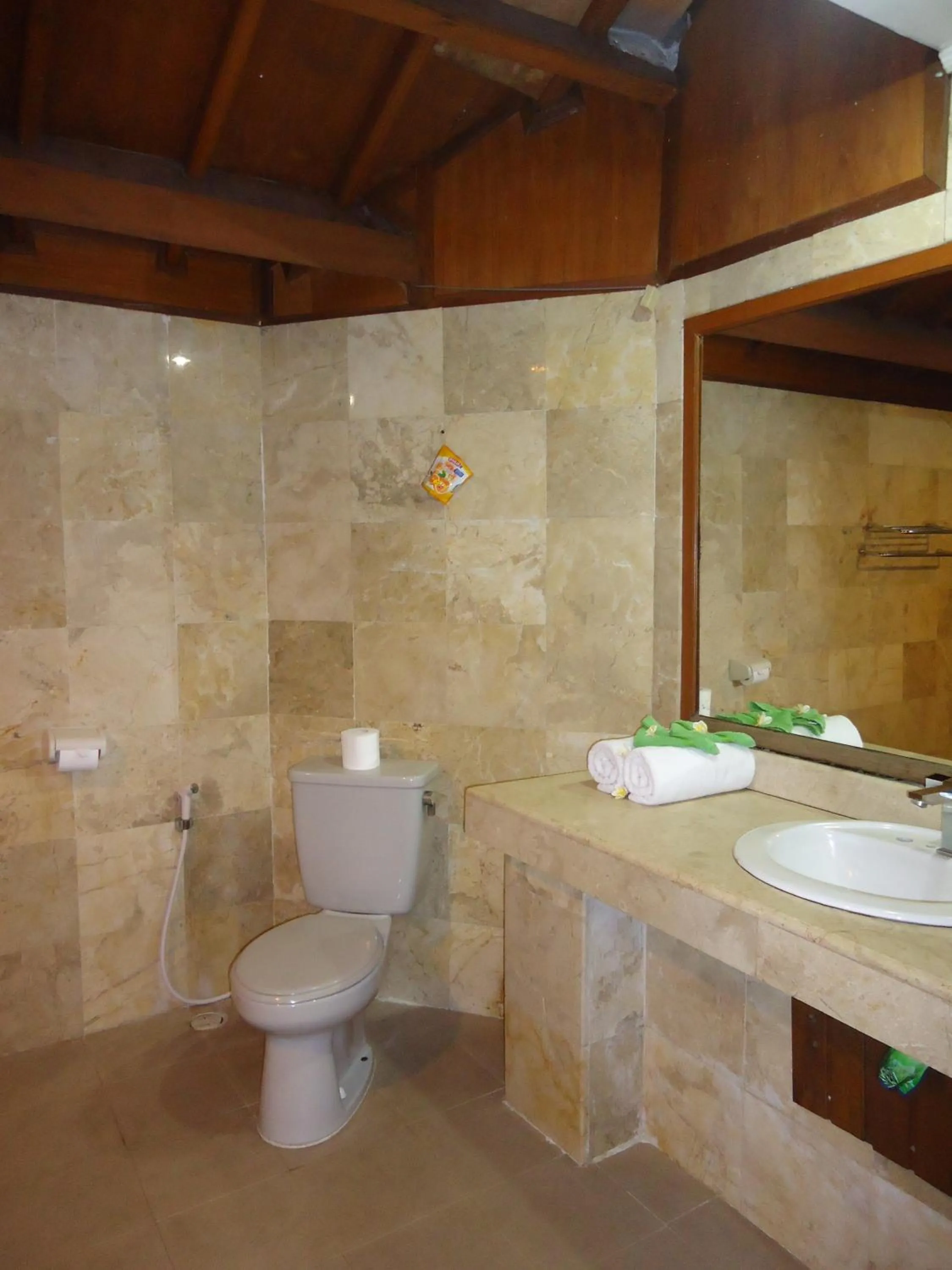 Toilet in Ananda Resort Seminyak