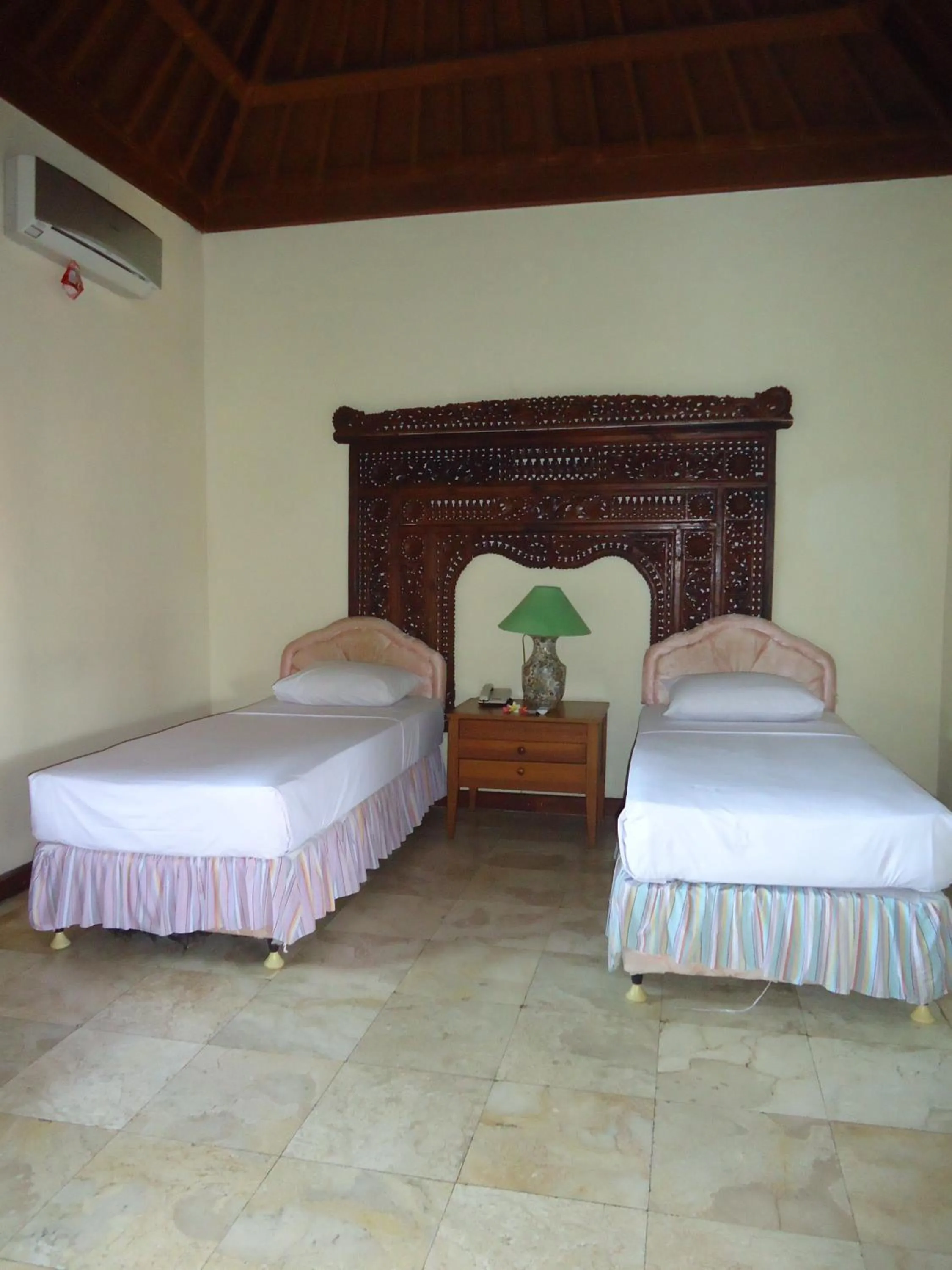 Bed in Ananda Resort Seminyak