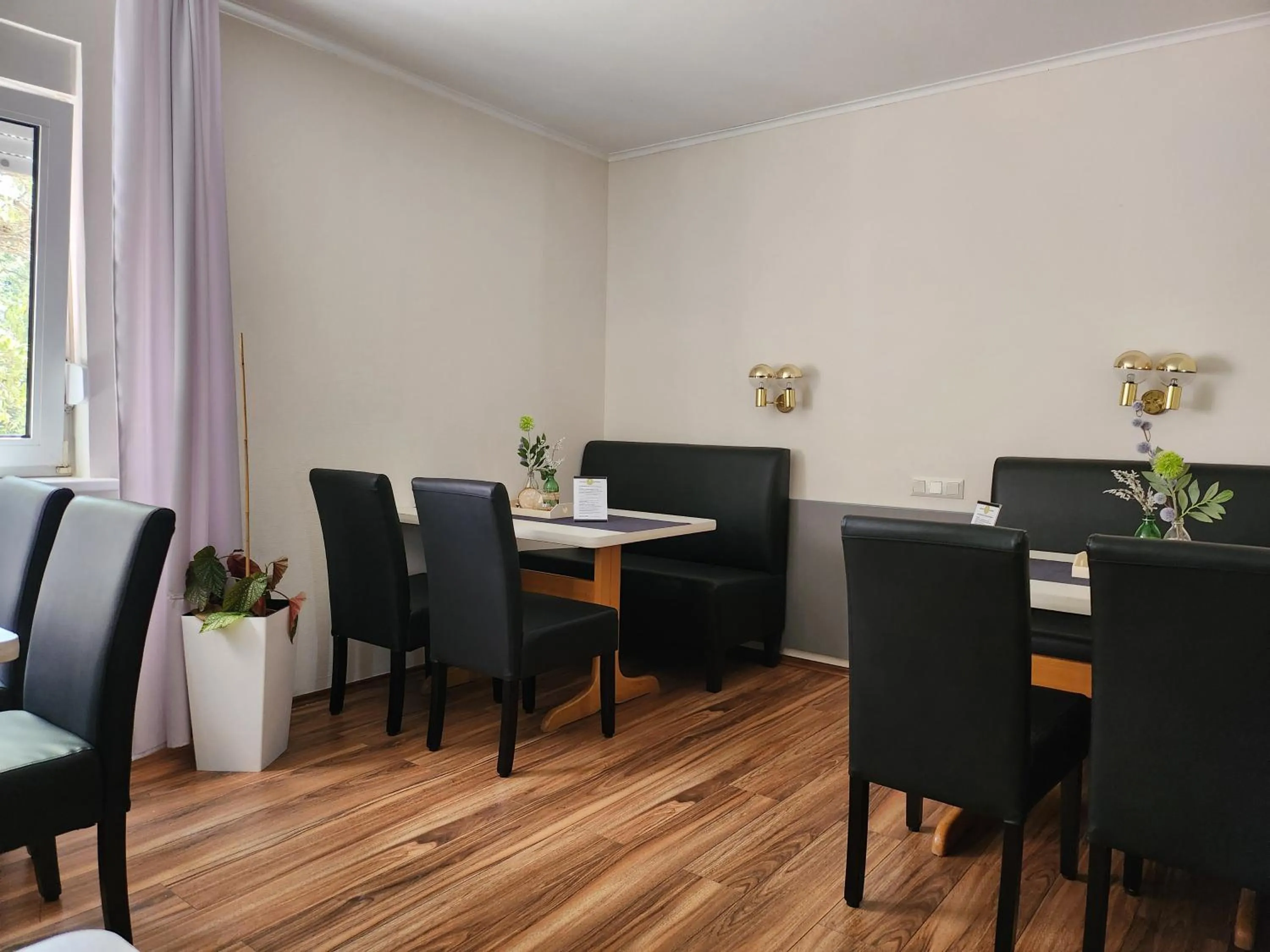 Communal lounge/ TV room in Hotel Zur Fichtenbreite -Garni-