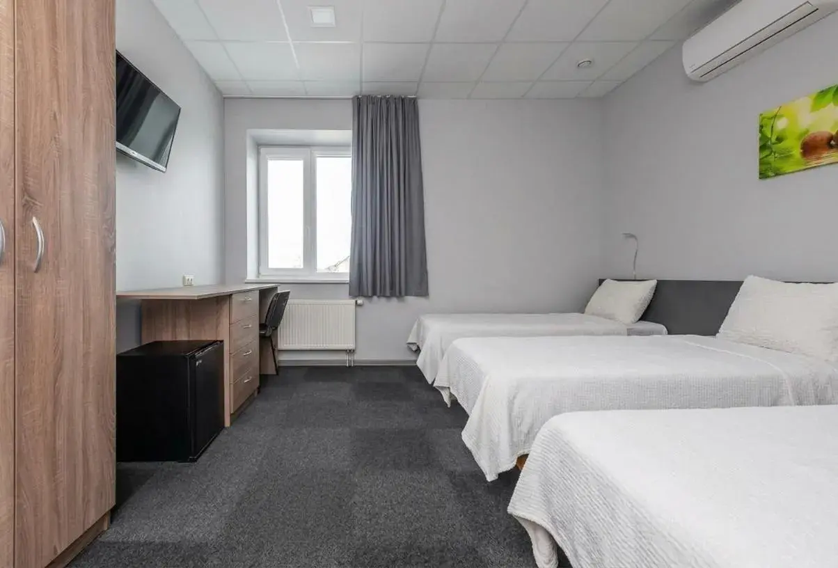 Triple Room with Bathroom in Air Kaunas Triple Room with Bathroom in Air Kaunas