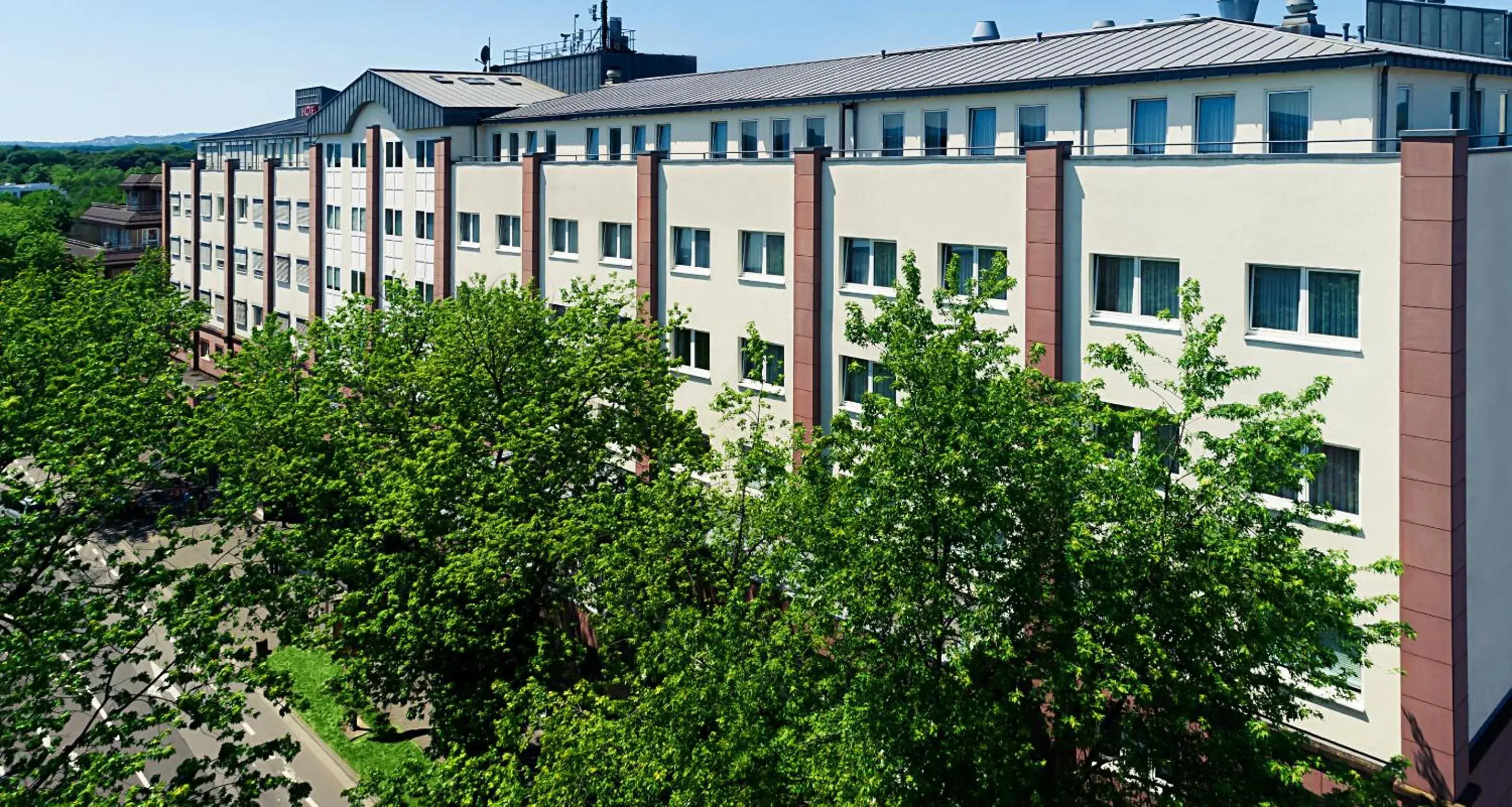 Property building in Victor's Residenz-Hotel Saarlouis Property building in Victor's Residenz-Hotel Saarlouis