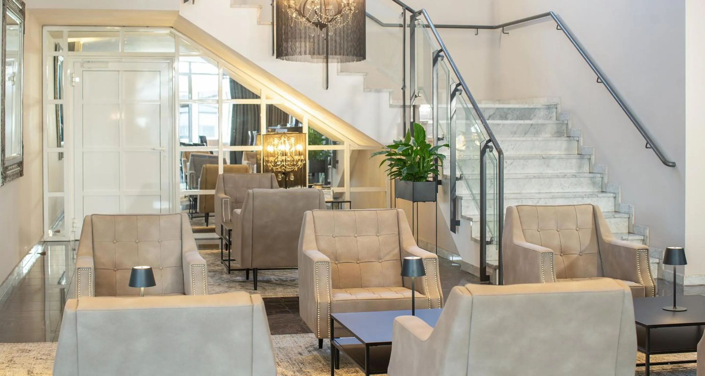 Lobby or reception in Victor's Residenz-Hotel Saarlouis