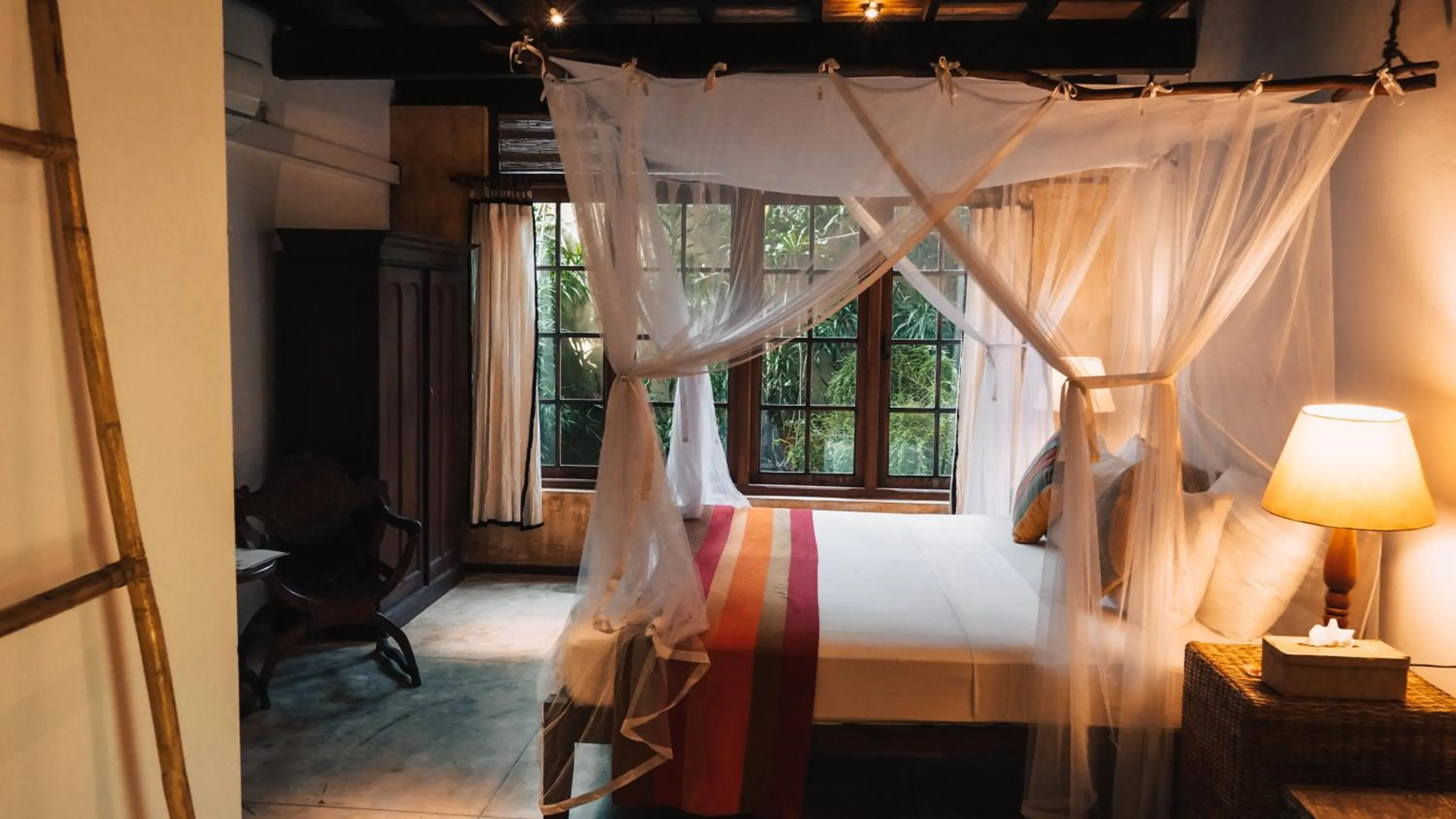 Bed in Dunes Unawatuna Hotel