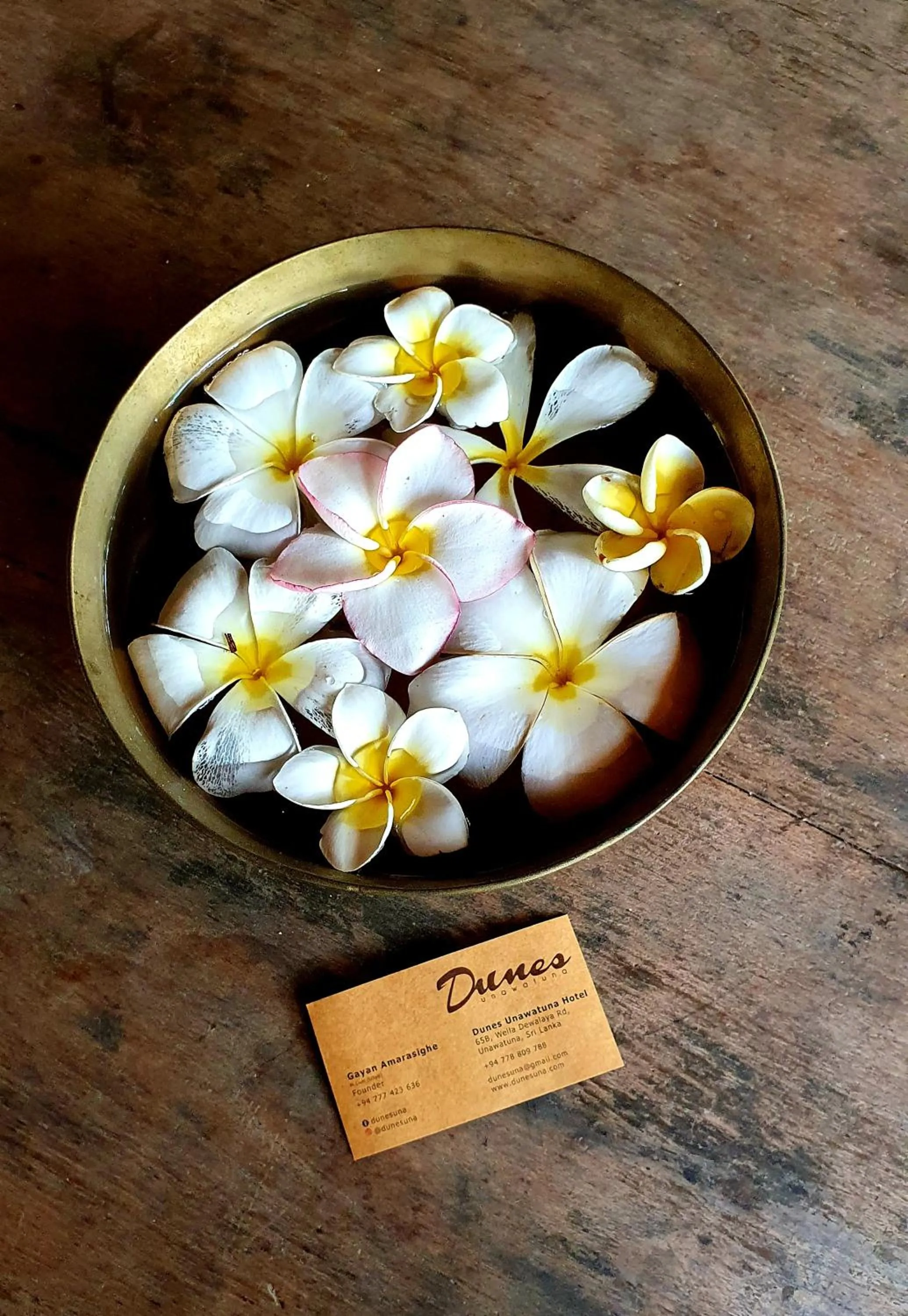 Dunes Unawatuna Hotel